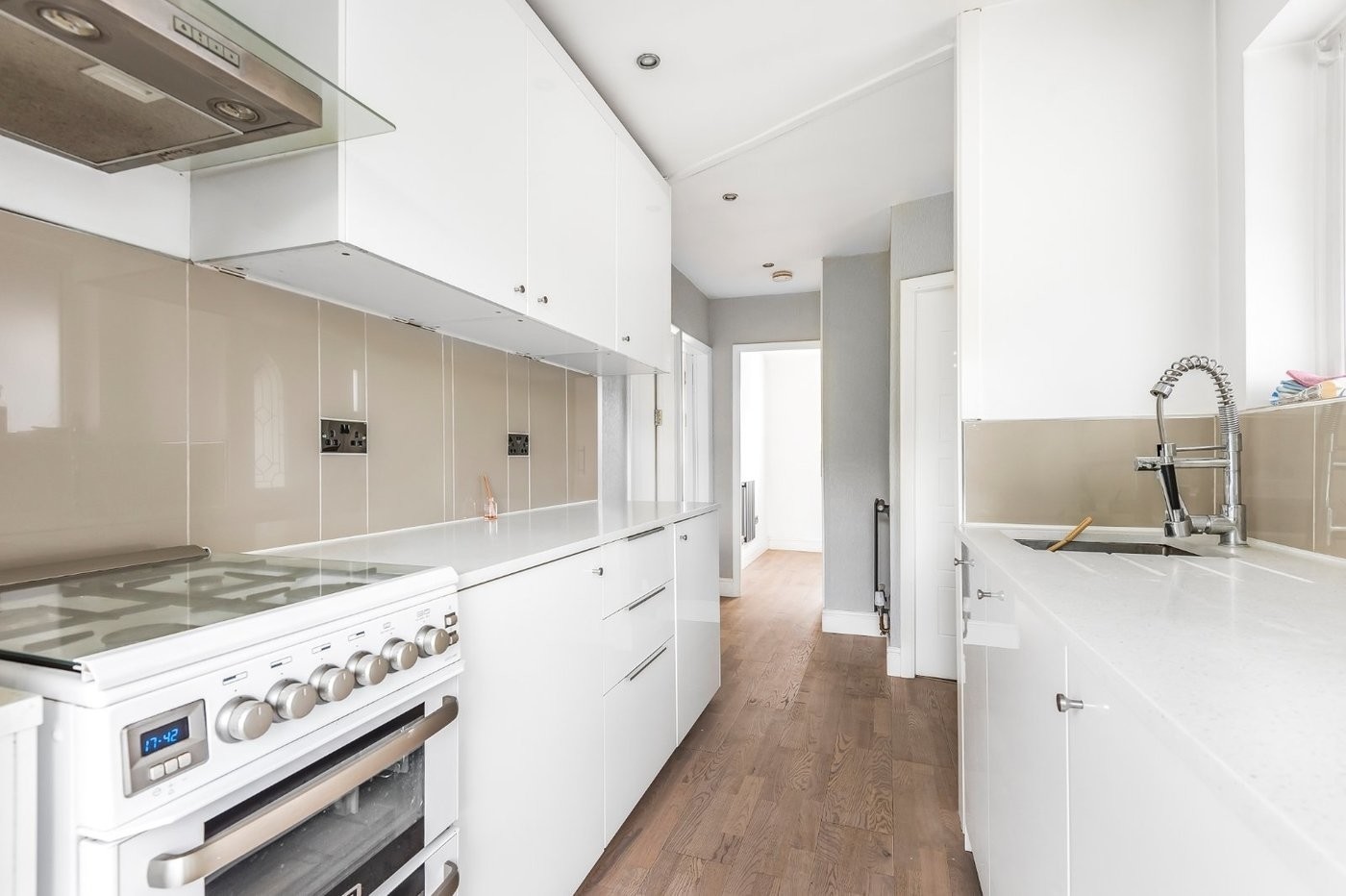 26 Worsley Bridge Road, Sydenham, London SE26 5BE
