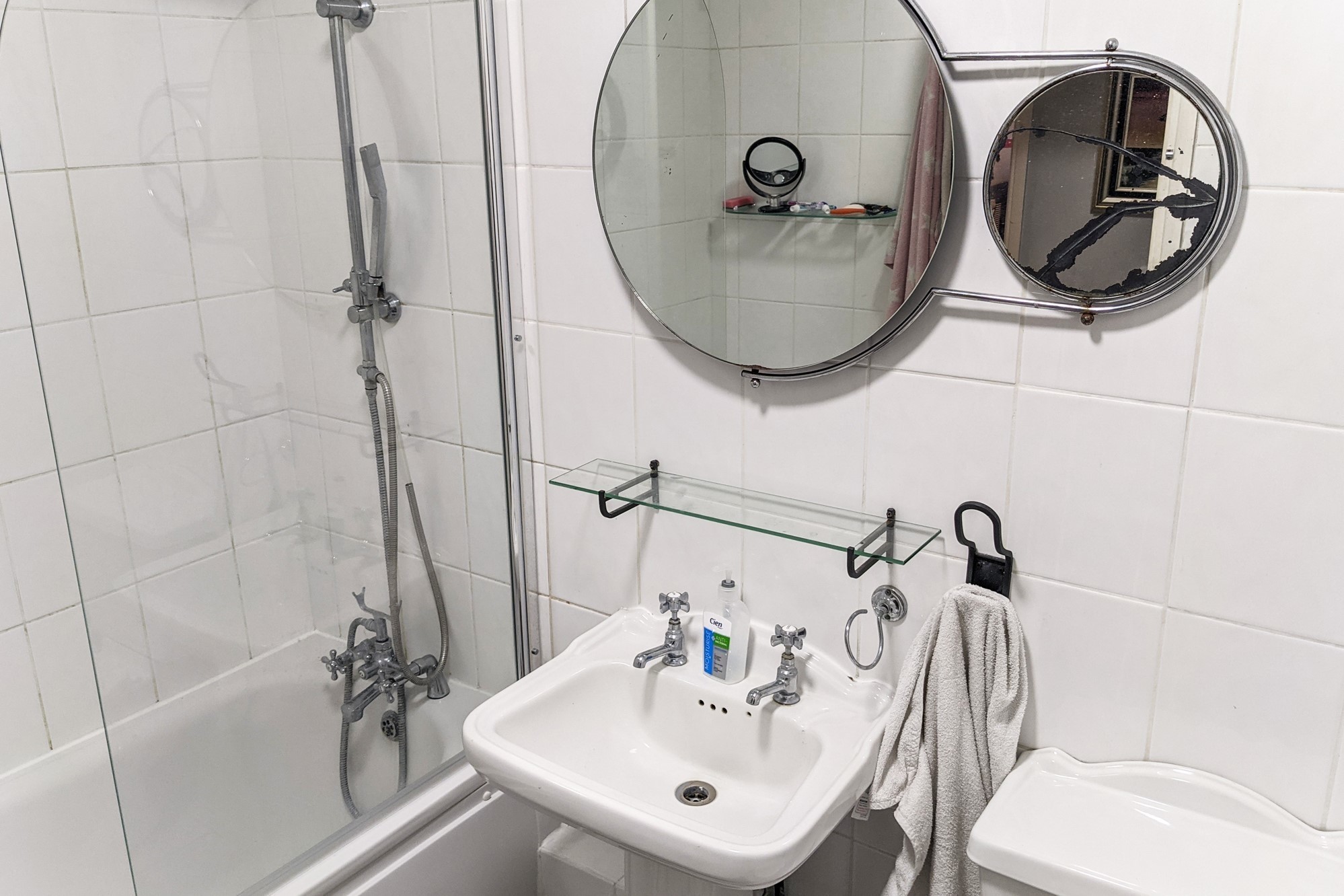 Flat 14 Gould Court, Woodland Road, London, SE19 1PH