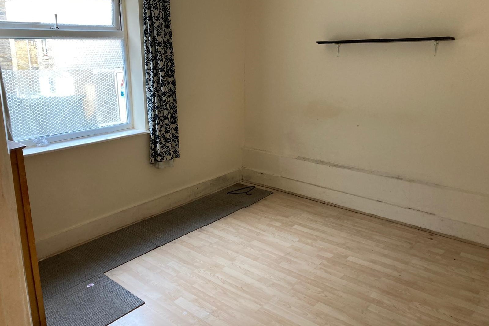 Flat 1, 46 Brixton Road, Oval, London, SW9 6BT