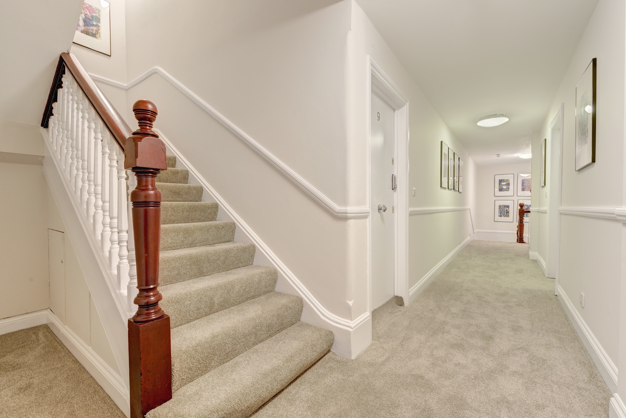 Flat 8,42-46 Kilburn High Road, Kilburn, London, NW6 4HJ
