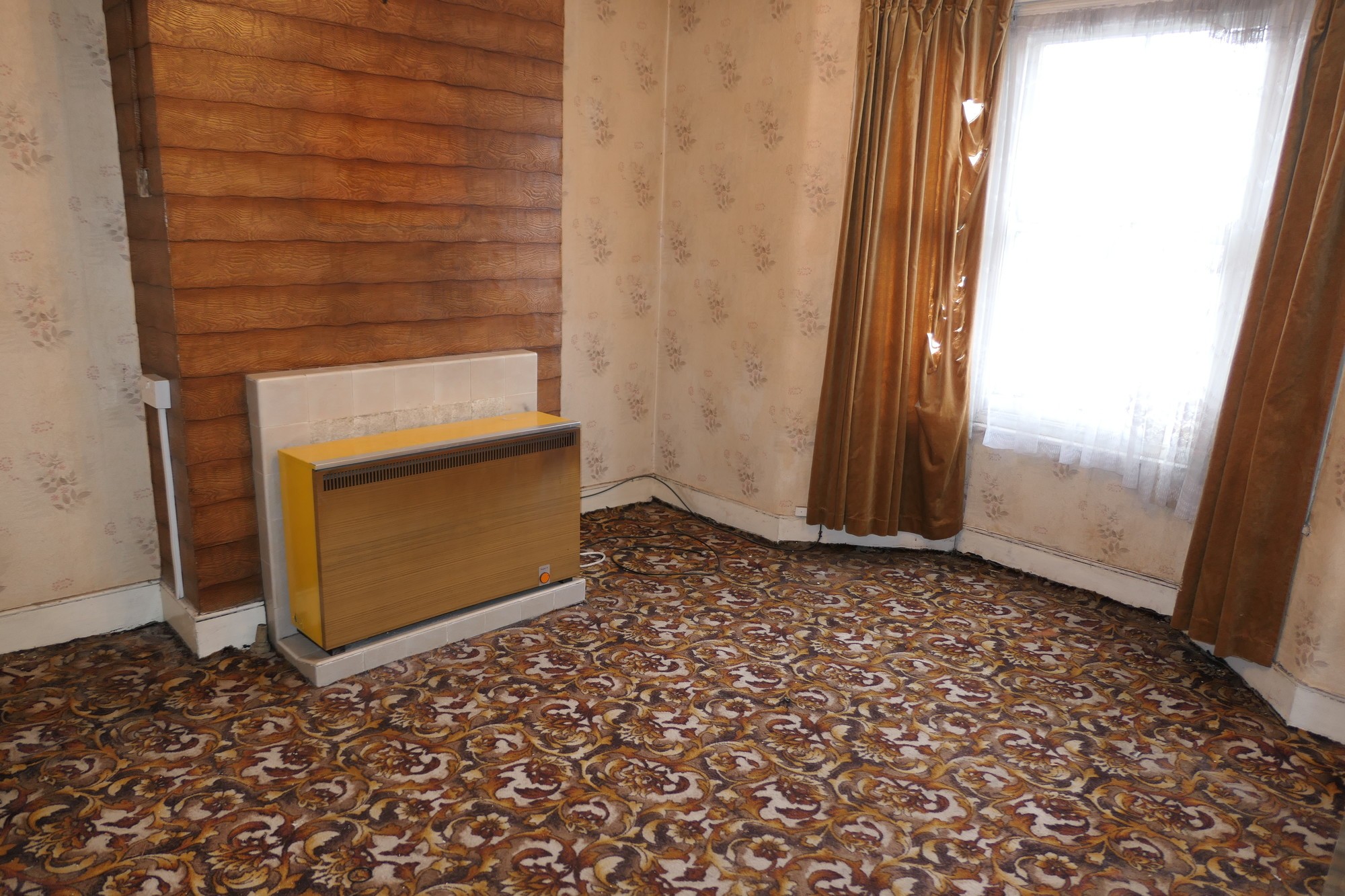 139 Carson Road, Canning Town, London E16 4BG 