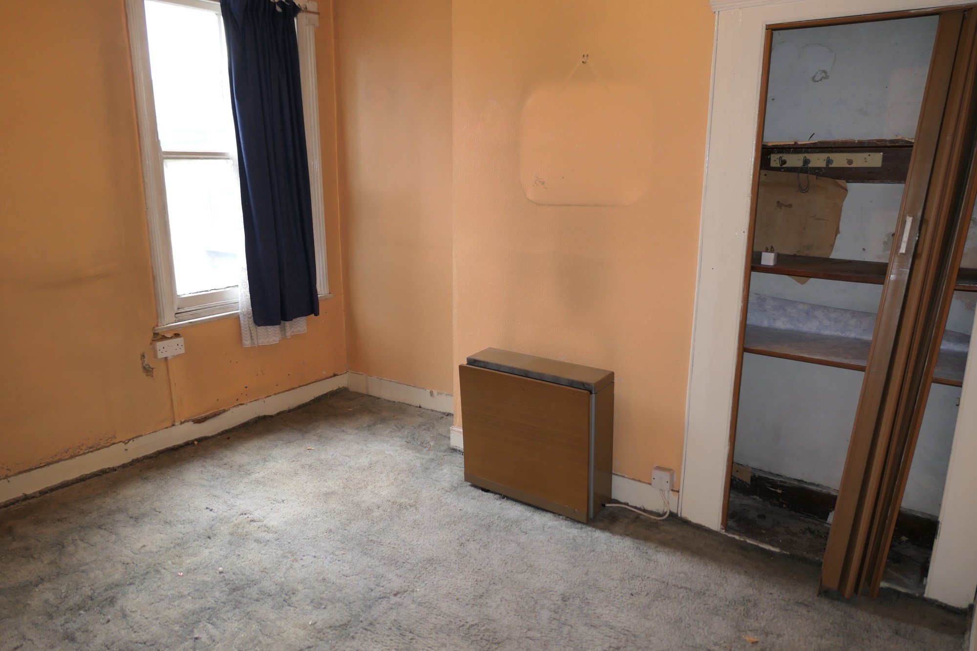139 Carson Road, Canning Town, London E16 4BG 