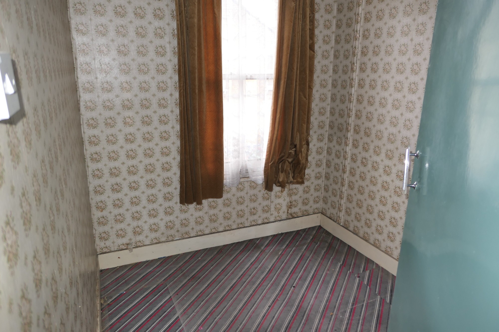 139 Carson Road, Canning Town, London E16 4BG 