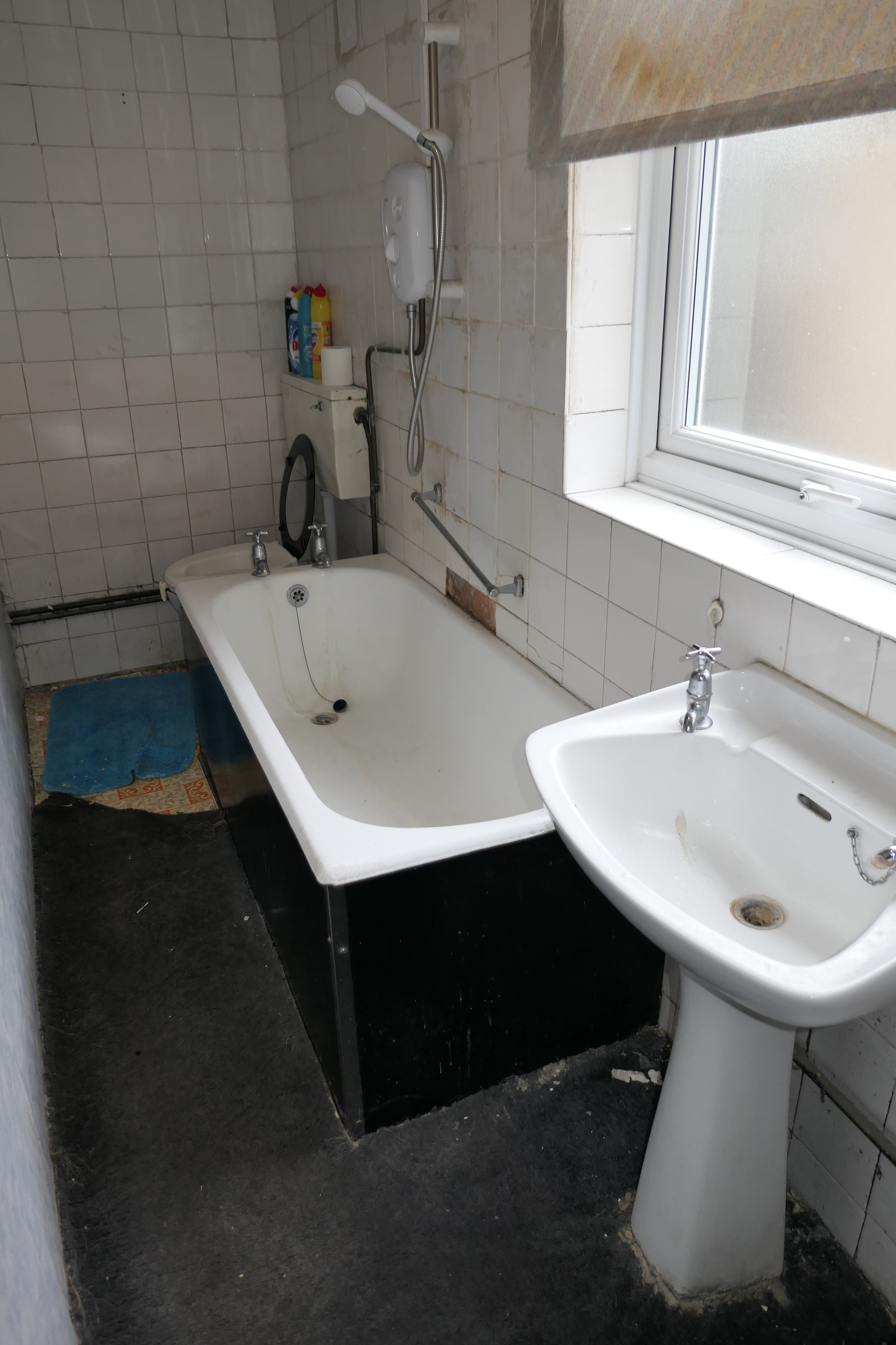 139 Carson Road, Canning Town, London E16 4BG 