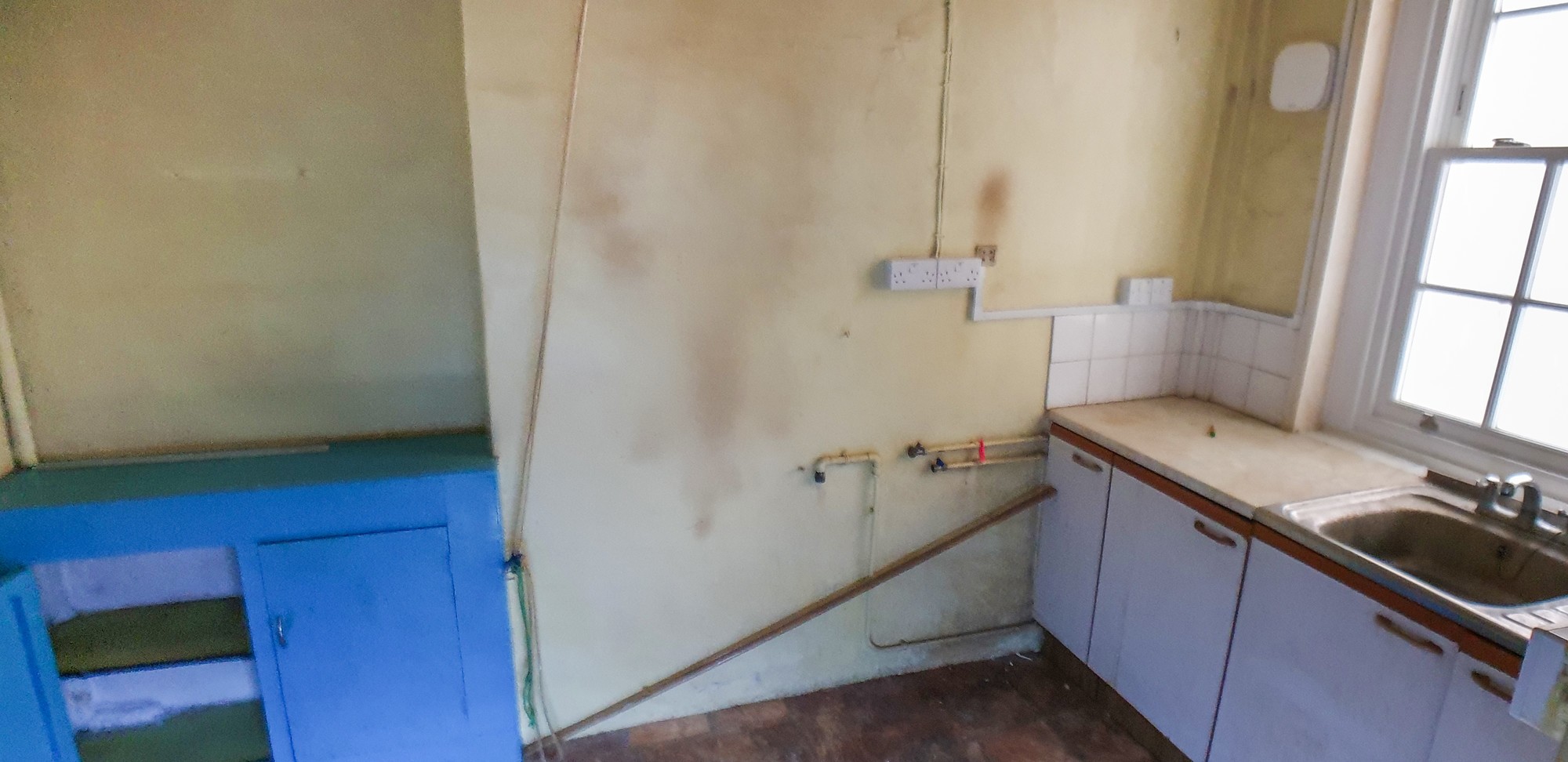 Flat B, 41 Brunswick Square, Hove, East Sussex, BN3 1EE 