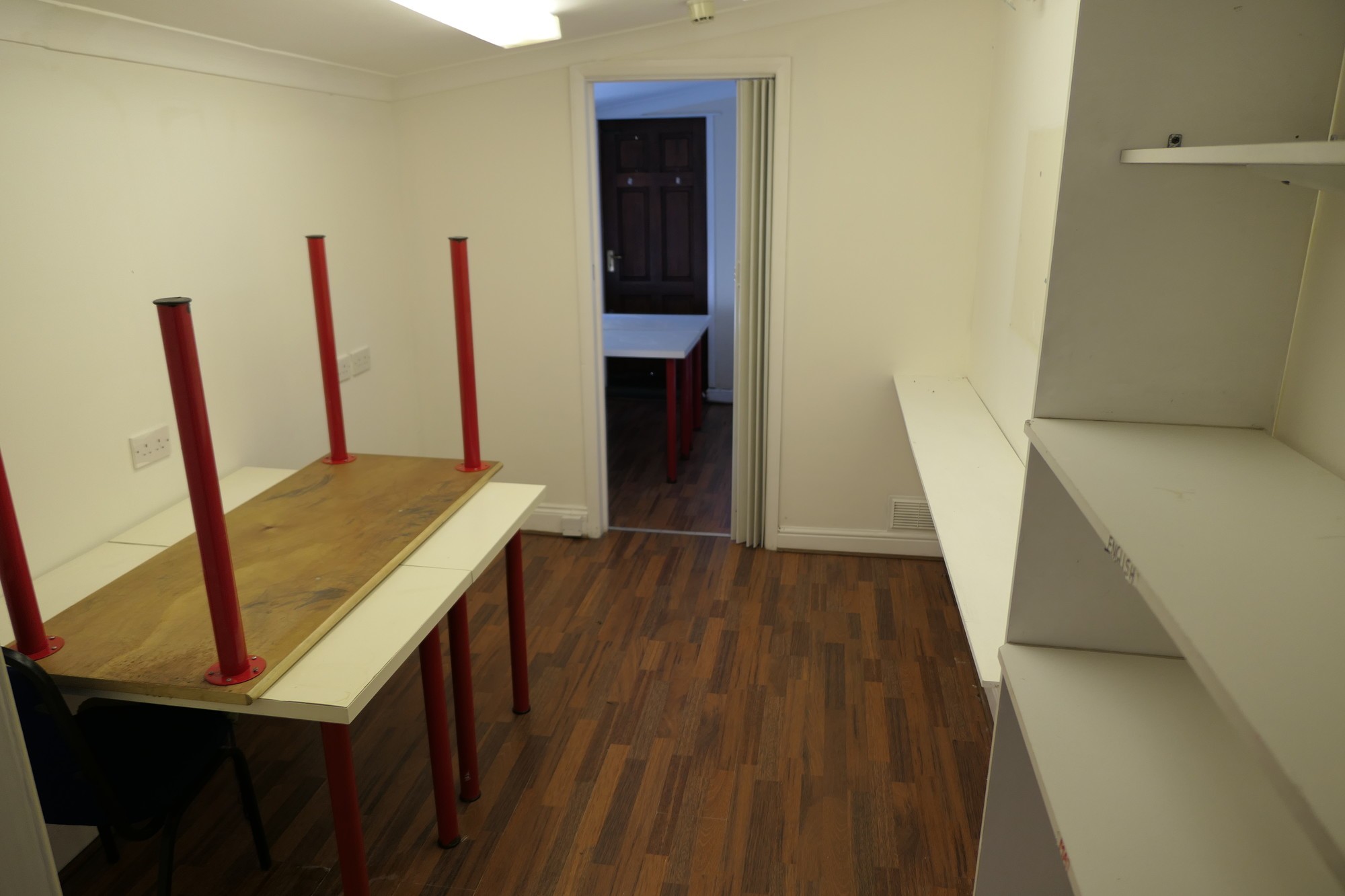 39 Streatham Road, Mitcham, Surrey, CR4 2AD
