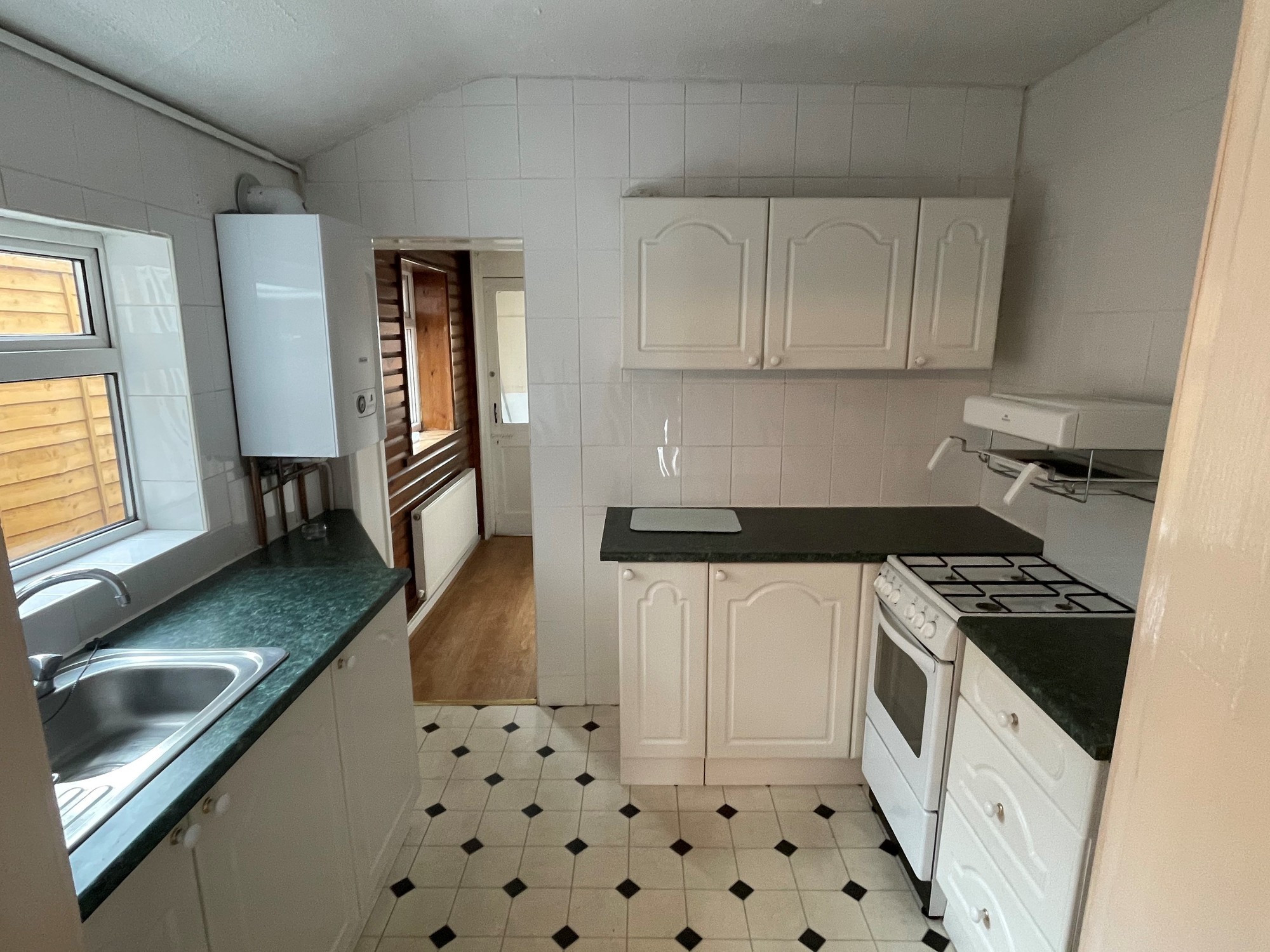 23 Brickfield Lane, Harlington, Hayes, Middlesex, UB3 5DY
