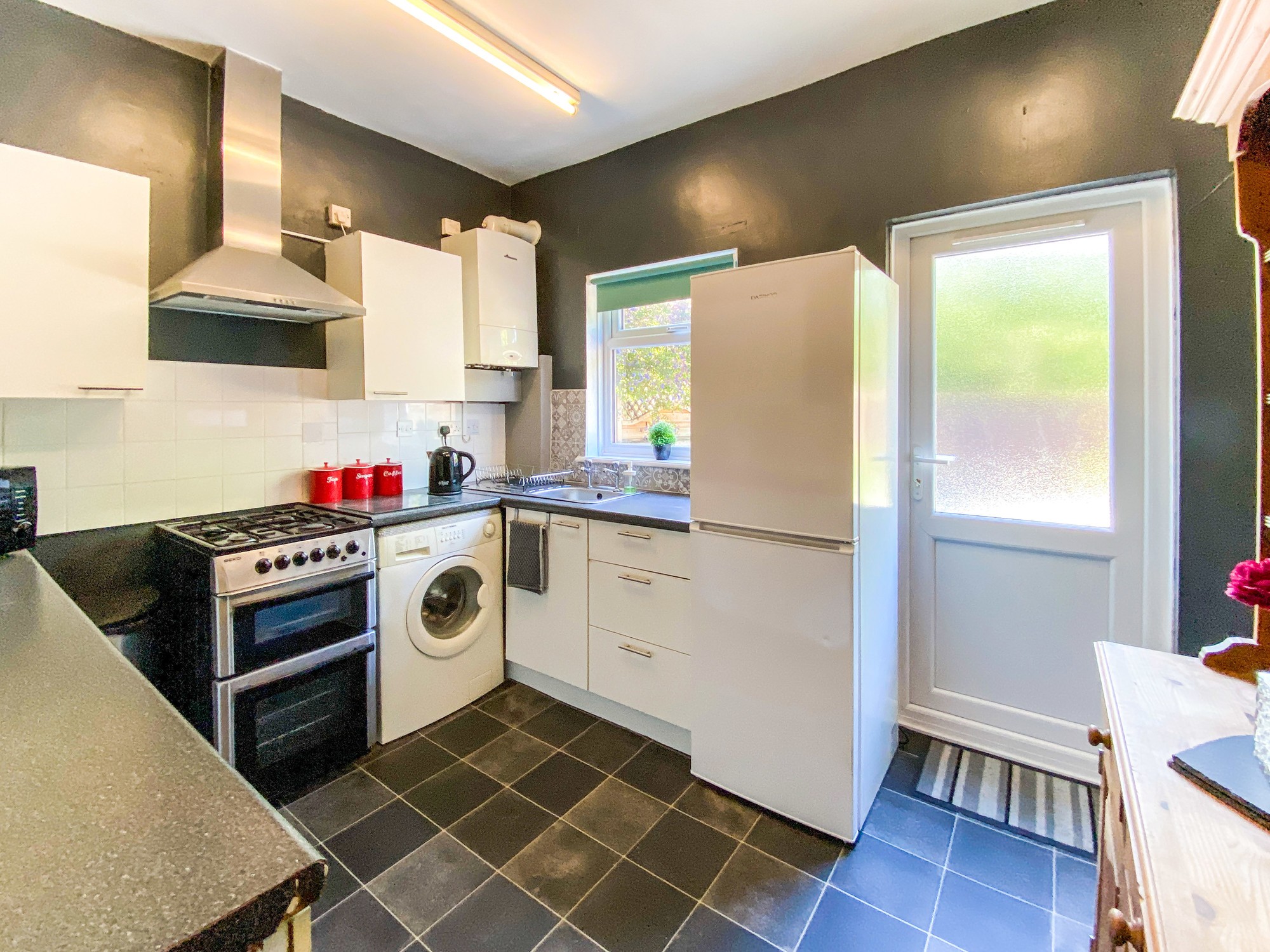 160A Links Road, Tooting, London SW17 9ES 
