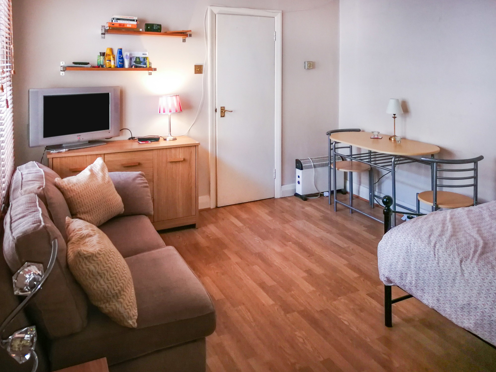 Flat 11, 13 Leinster Gardens, London, W2 6DR
