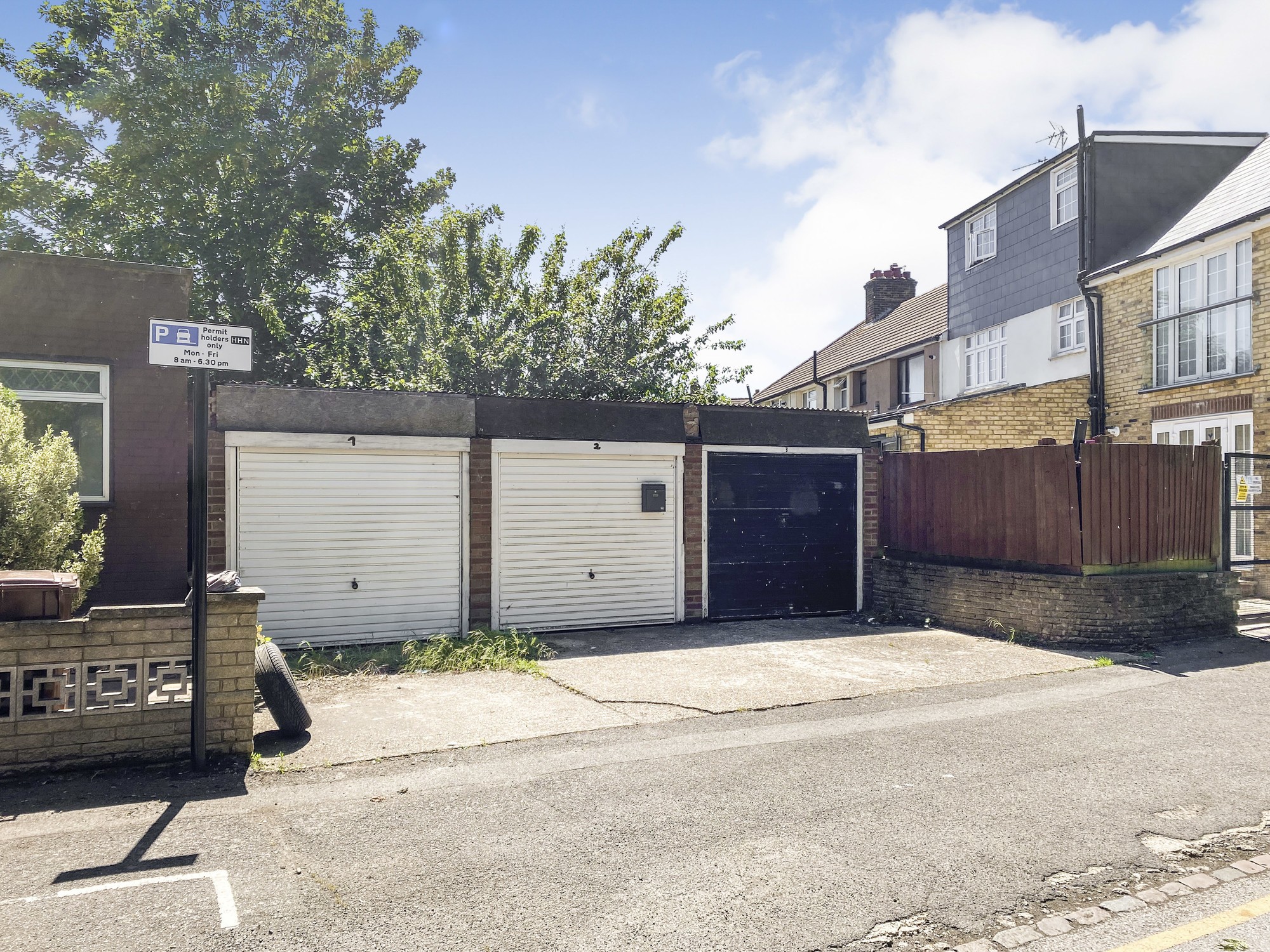 Garages adjacent to 2 Cogan Avenue, Walthamstow, London, E17 5PP
