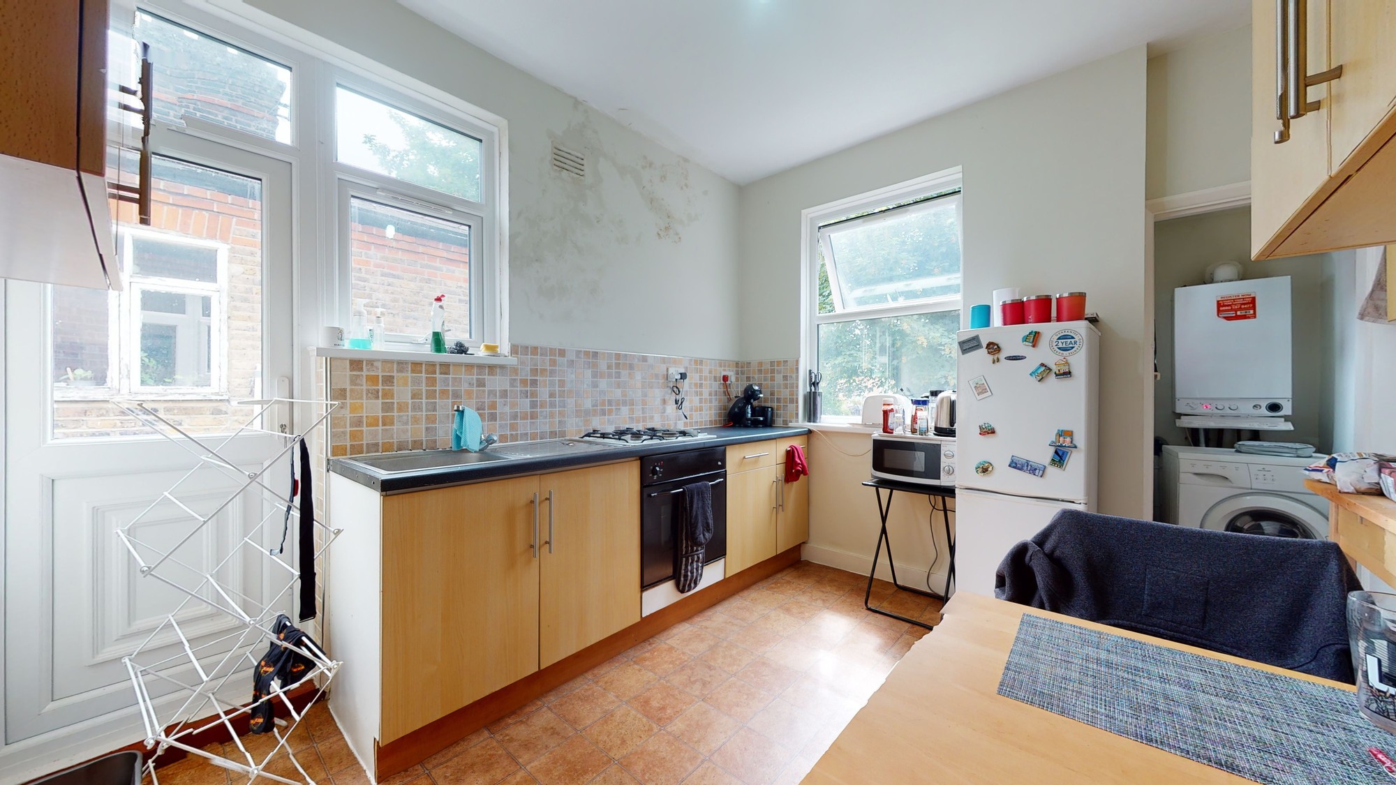 37A Carr Road, Walthamstow, London E17 5ER
