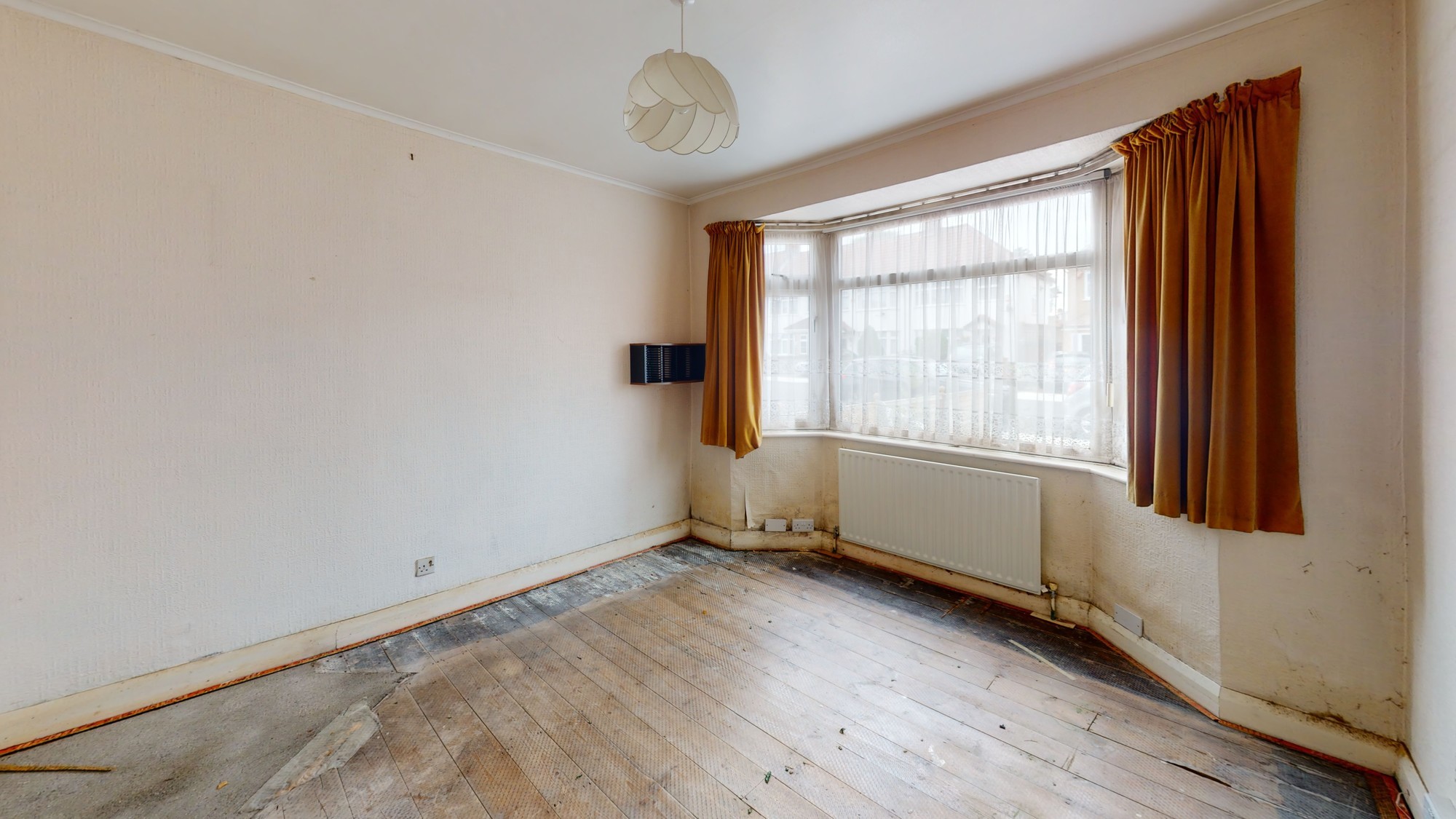 109 Lynhurst Crescent, Hillingdon, Middlesex UB10 9EQ
