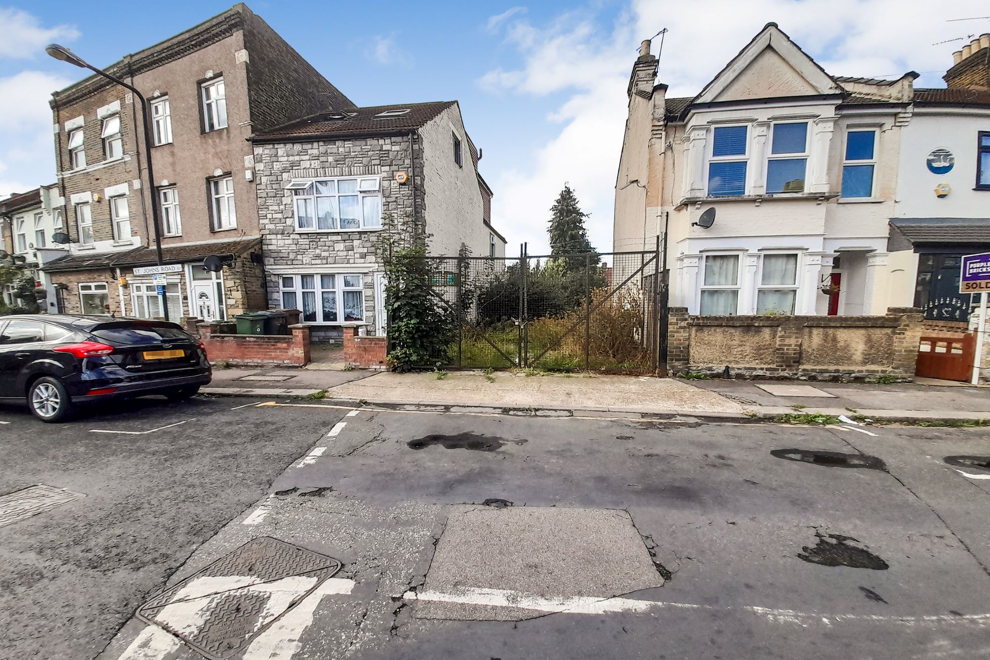 99 St Johns Road, London E17 4JH