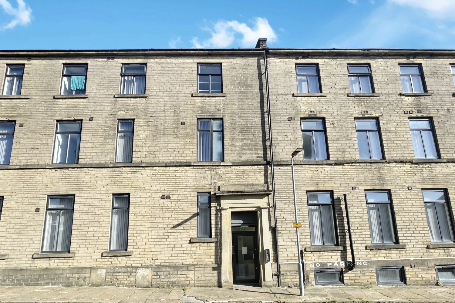 16 Courier House, 9 King Cross Street, Halifax, West Yorkshire, HX1 2DG