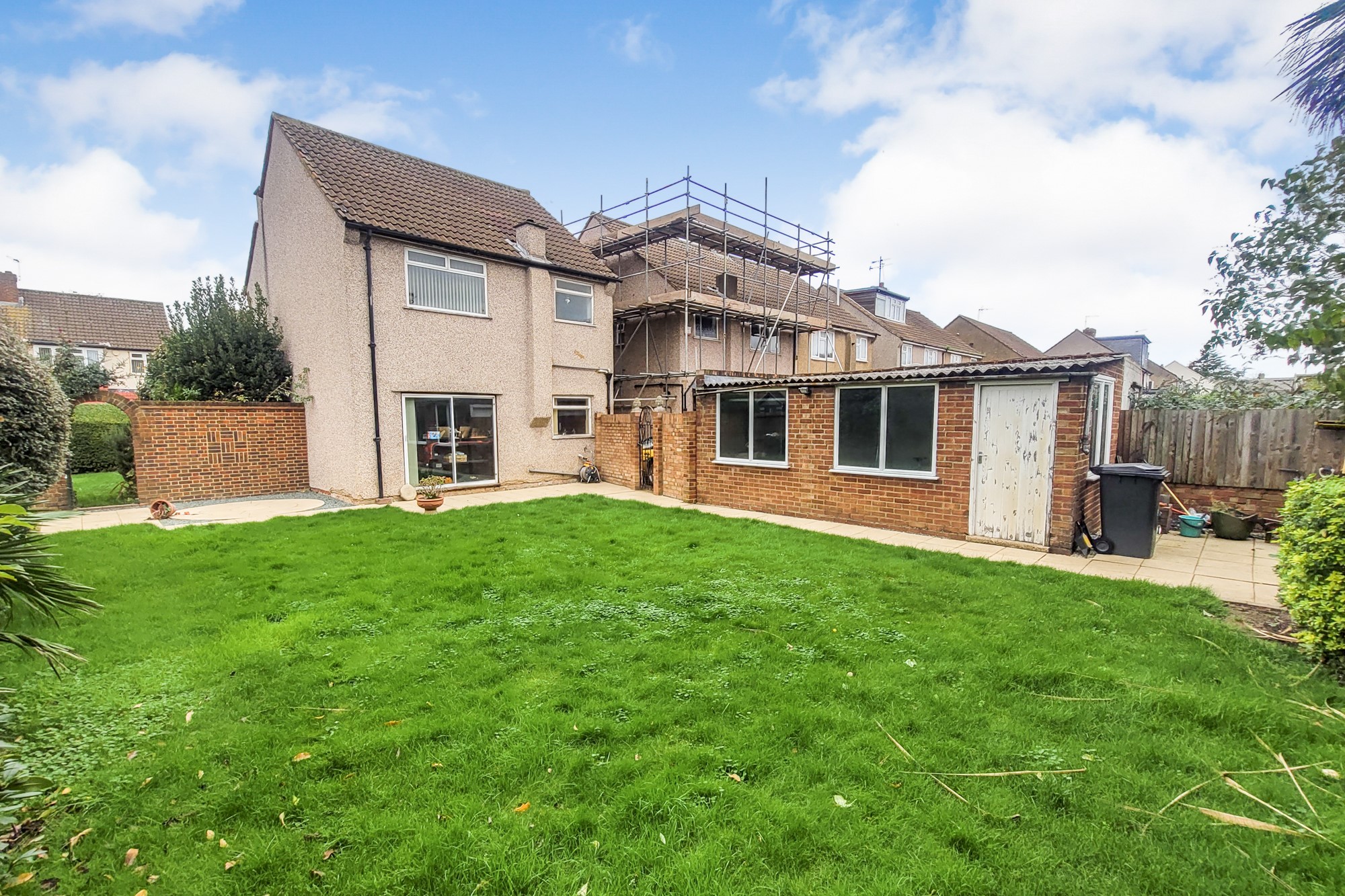 27 Blossom Way, West Drayton UB7 9HF