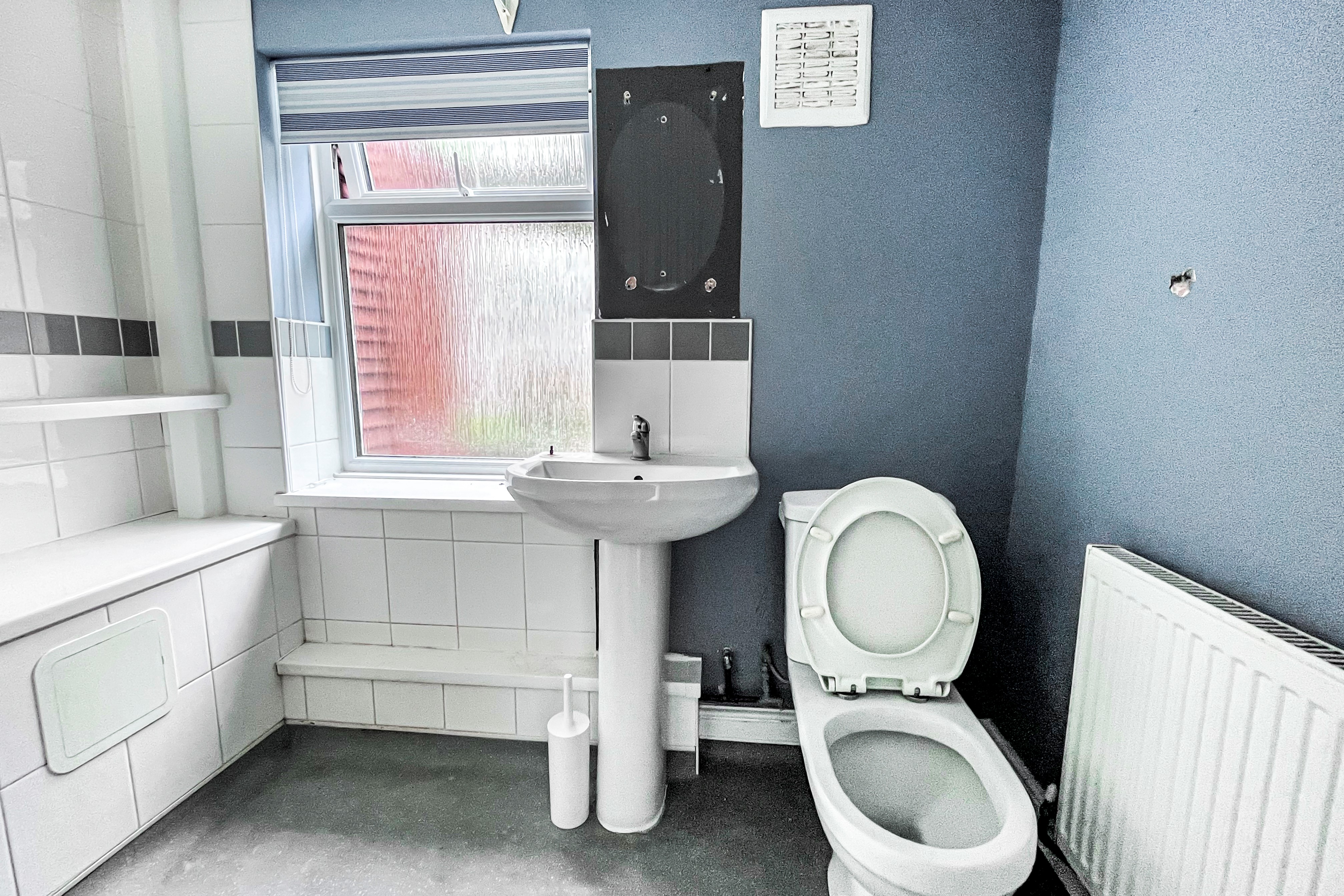 20A Gayford Road, London W12 9BN