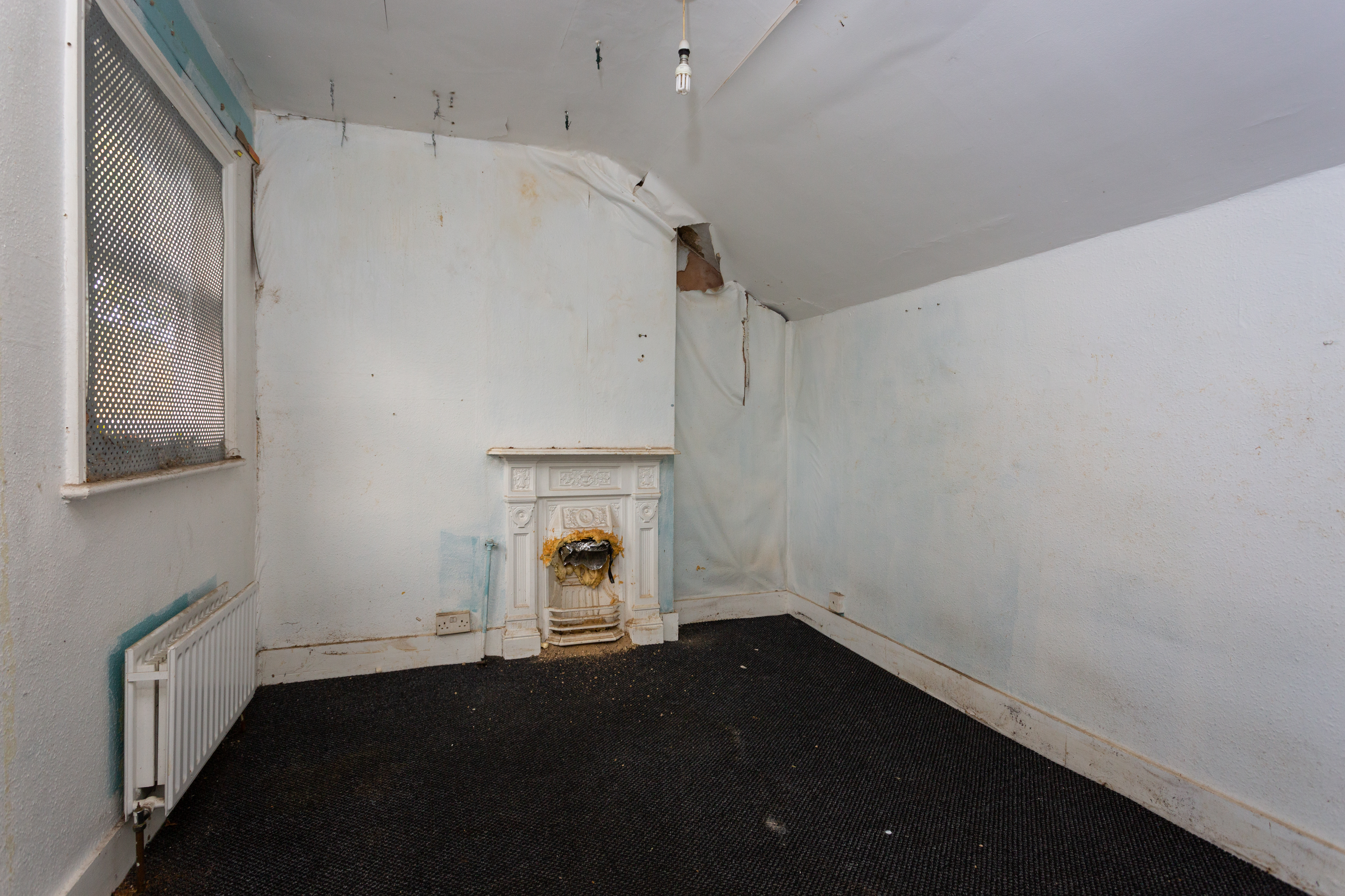 Sir Robert Peel, 16 Hillingdon Street, Walworth, London SE17 3UF