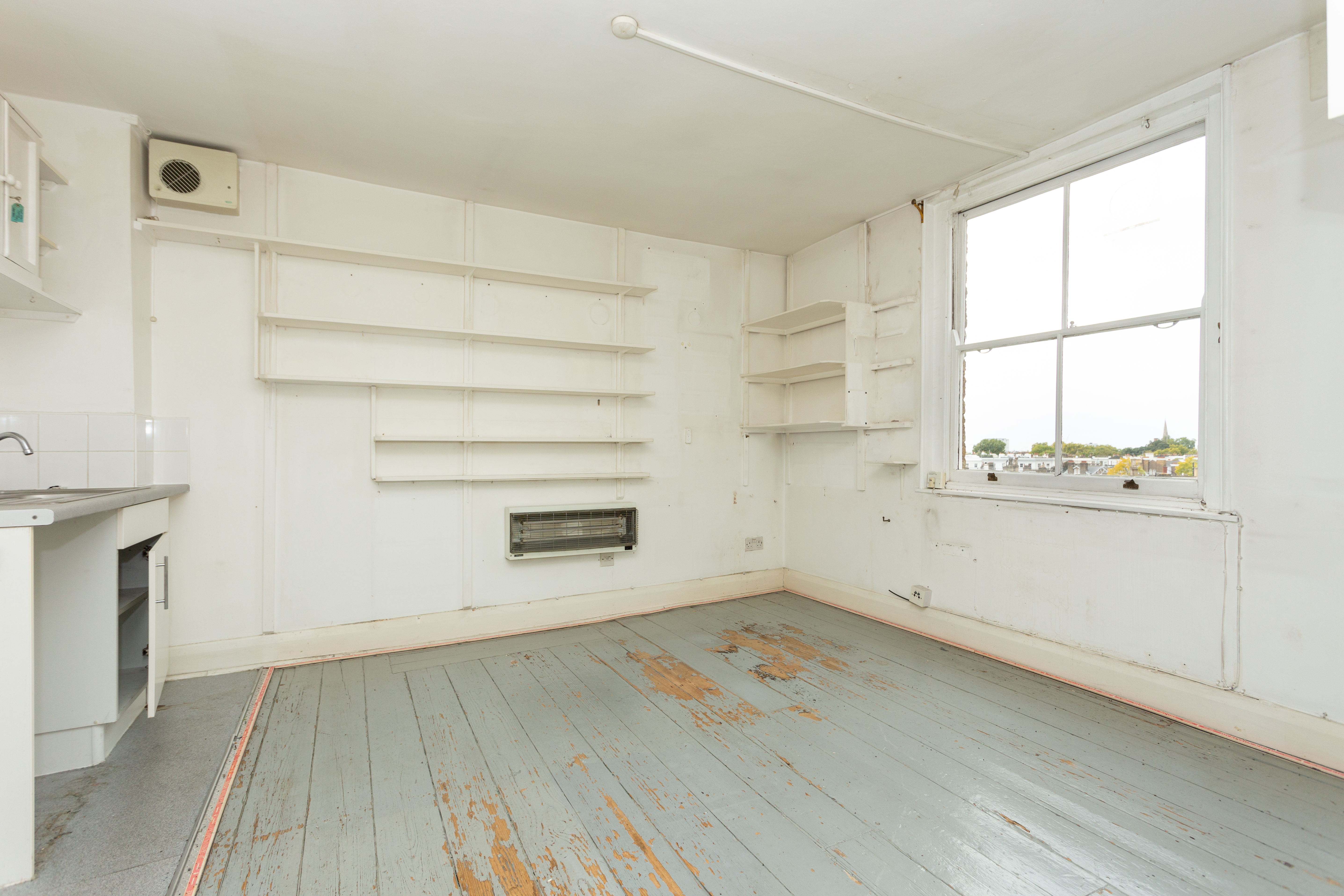 37H Linden Gardens, Kensington, London W2 4HQ 