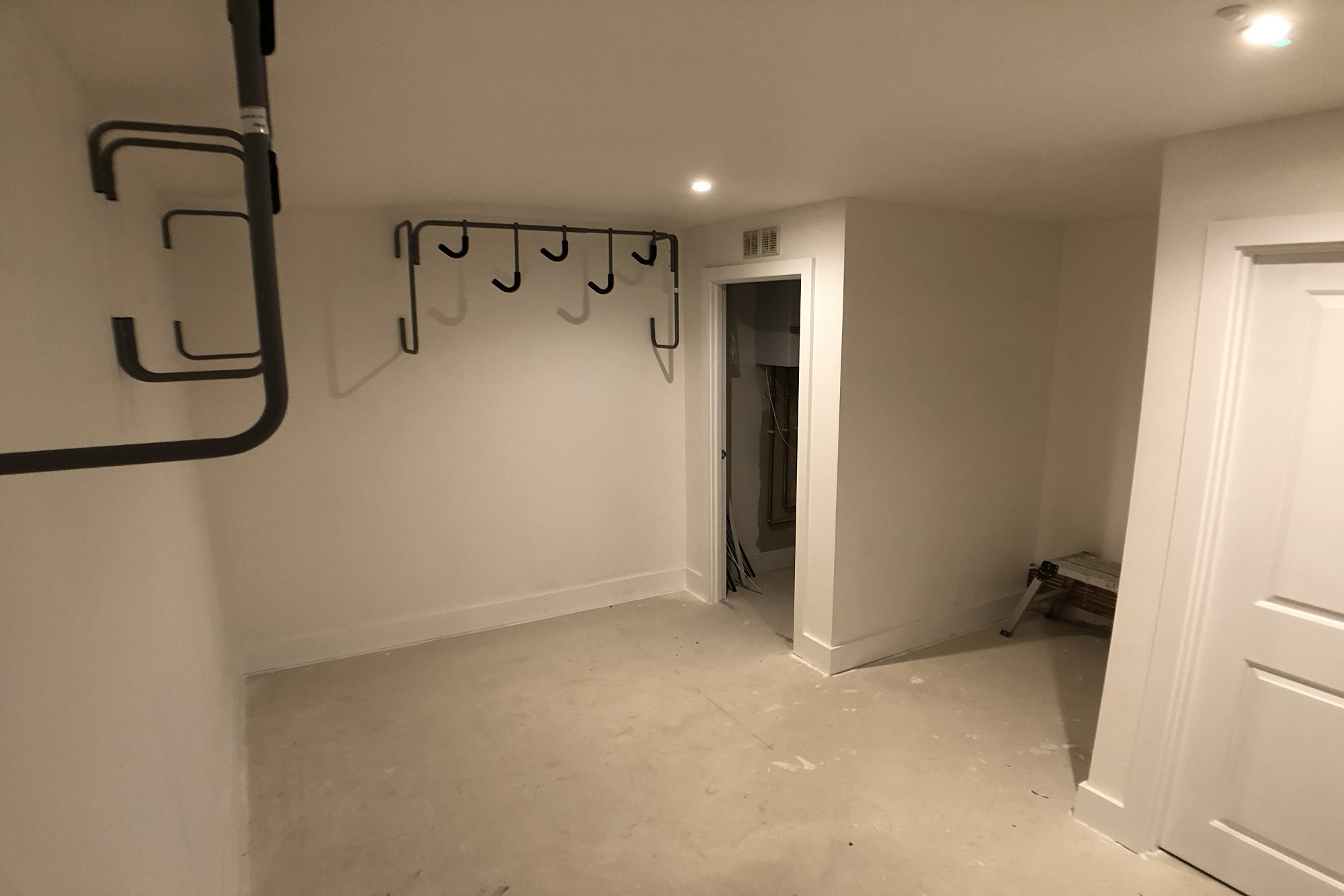 11 Dennington Park Road, West Hampstead, London, NW6 1BB

