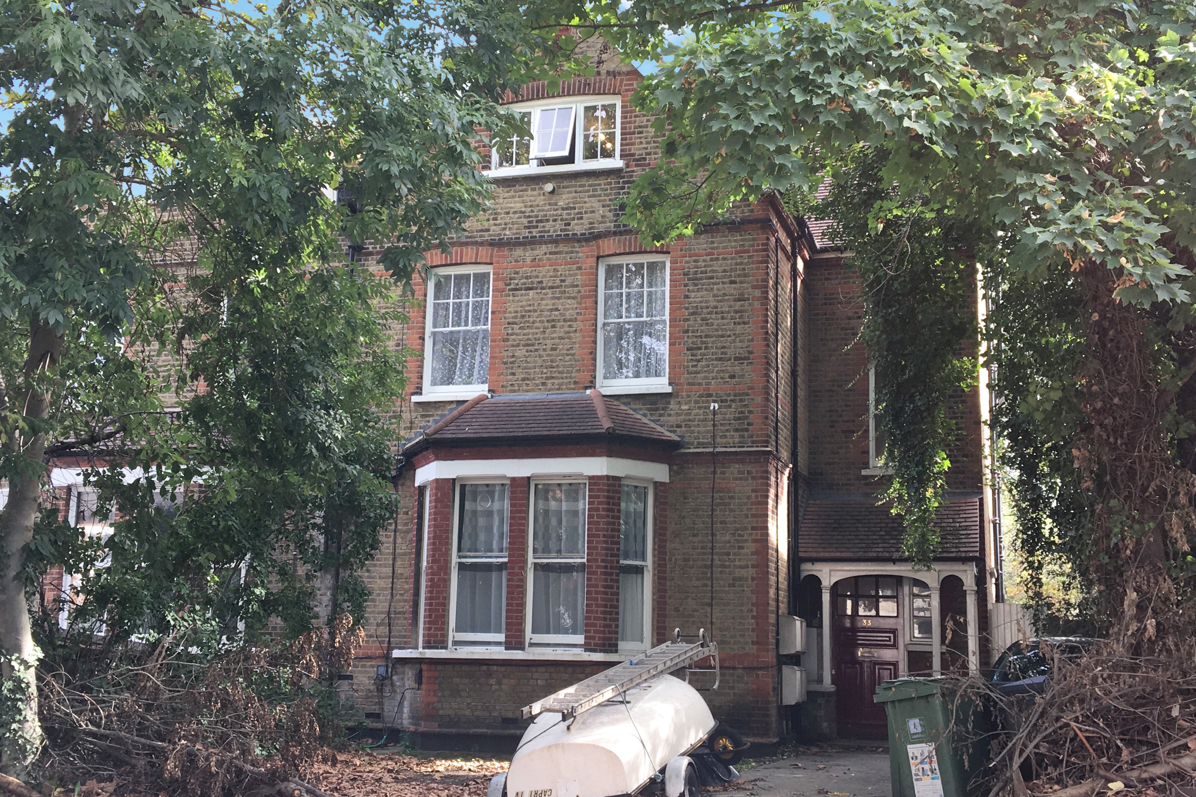 33C Canadian Avenue, Catford, London SE6 3AU
