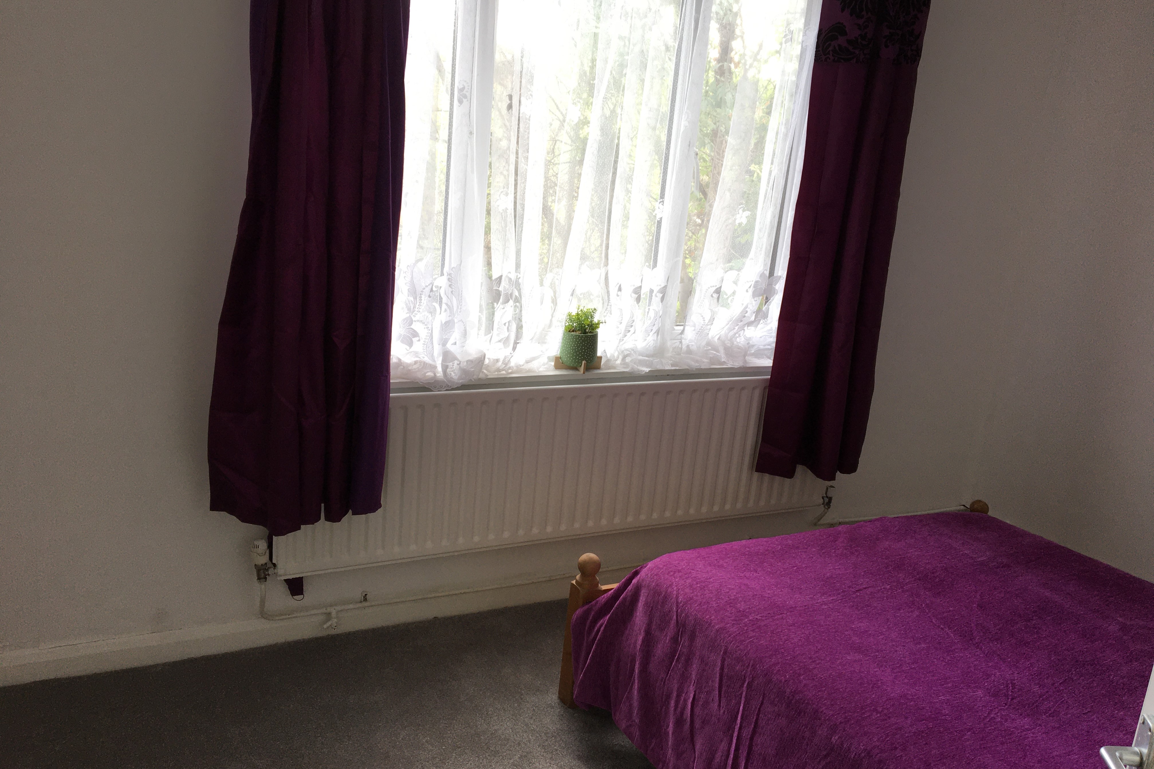 33C Canadian Avenue, Catford, London SE6 3AU
