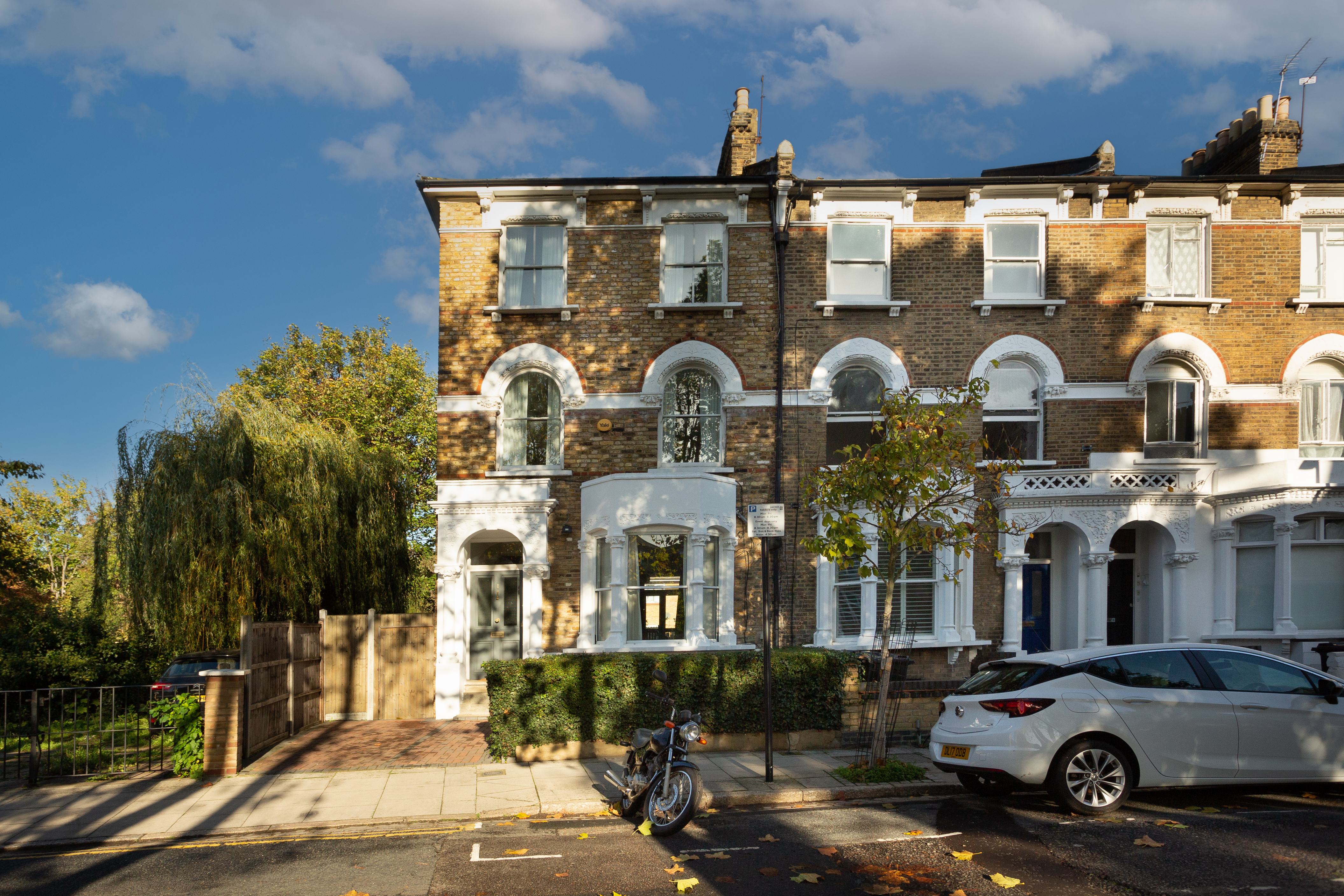 1 Digby Crescent, Finsbury Park, London, N4 2HS
