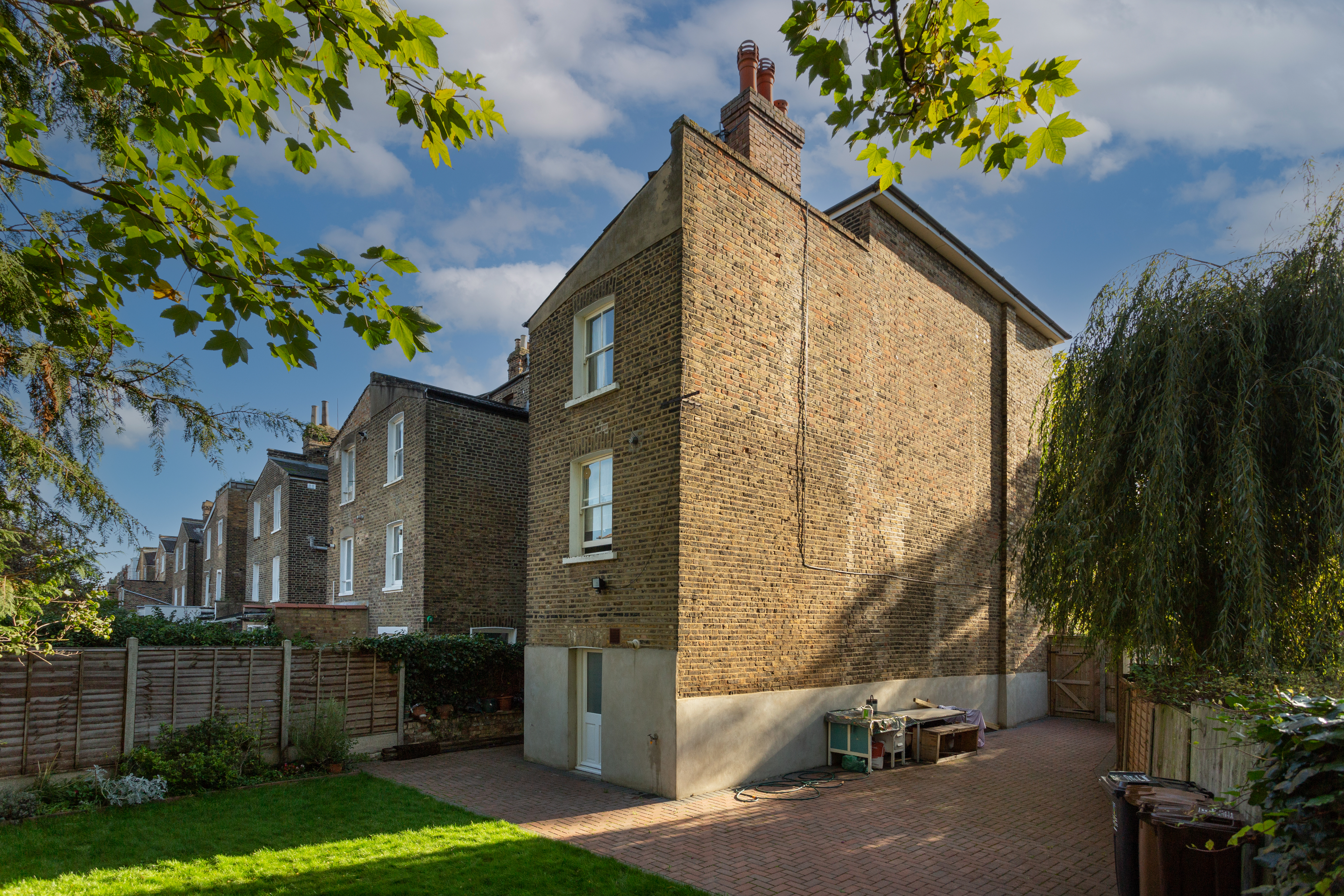 1 Digby Crescent, Finsbury Park, London, N4 2HS
