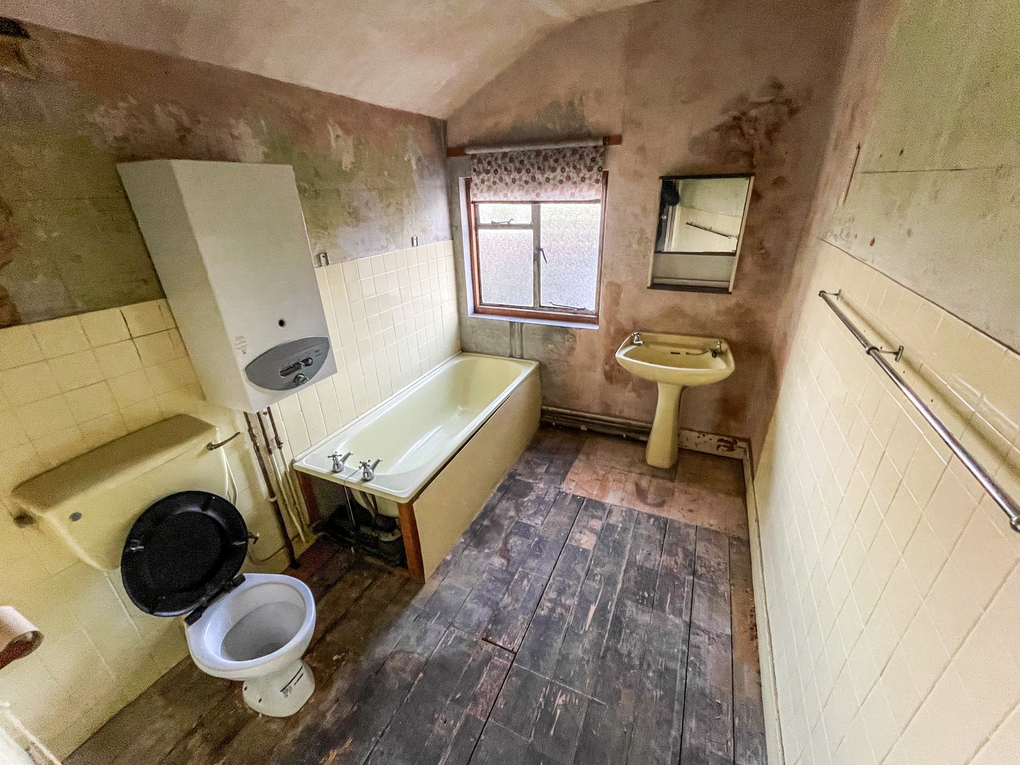 47 Gordon Road, Chatham, Kent, ME4 5LU
