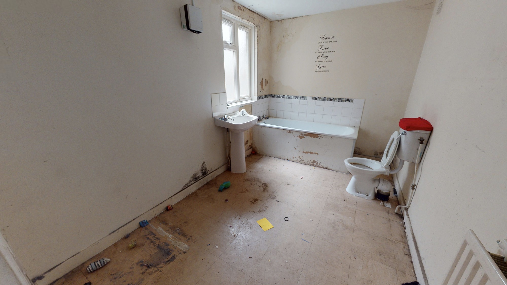 38 Coleraine Road, Hornsey, London N8 0QL