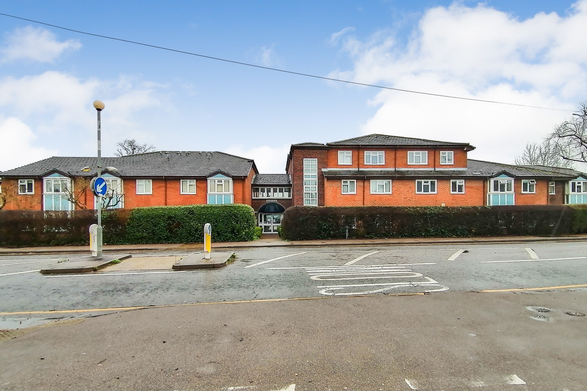 35 Fairbanks Lodge, Furzehill Road, Borehamwood, Hertfordshire WD6 2DQ
