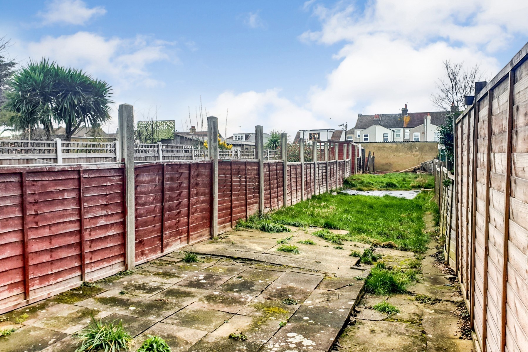 202, St. Vincents Road, Dartford, Kent, DA1 1UX