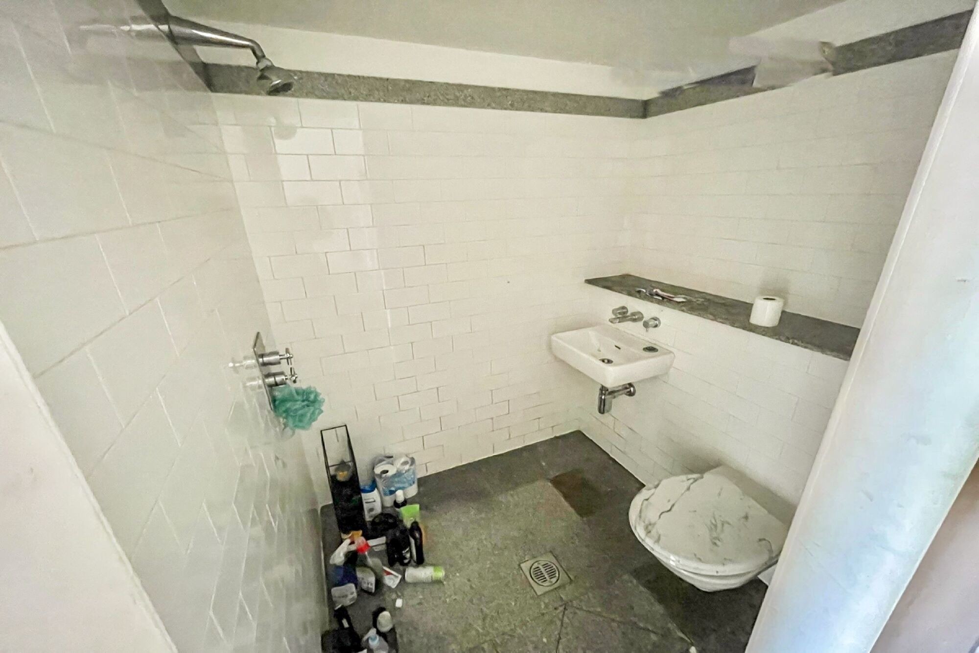 Apartment 410,  6 Oldham Road, Manchester, M4 5DB
