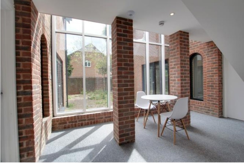 5 Shetland Court, Worthing, West Sussex, BN13 3RL
