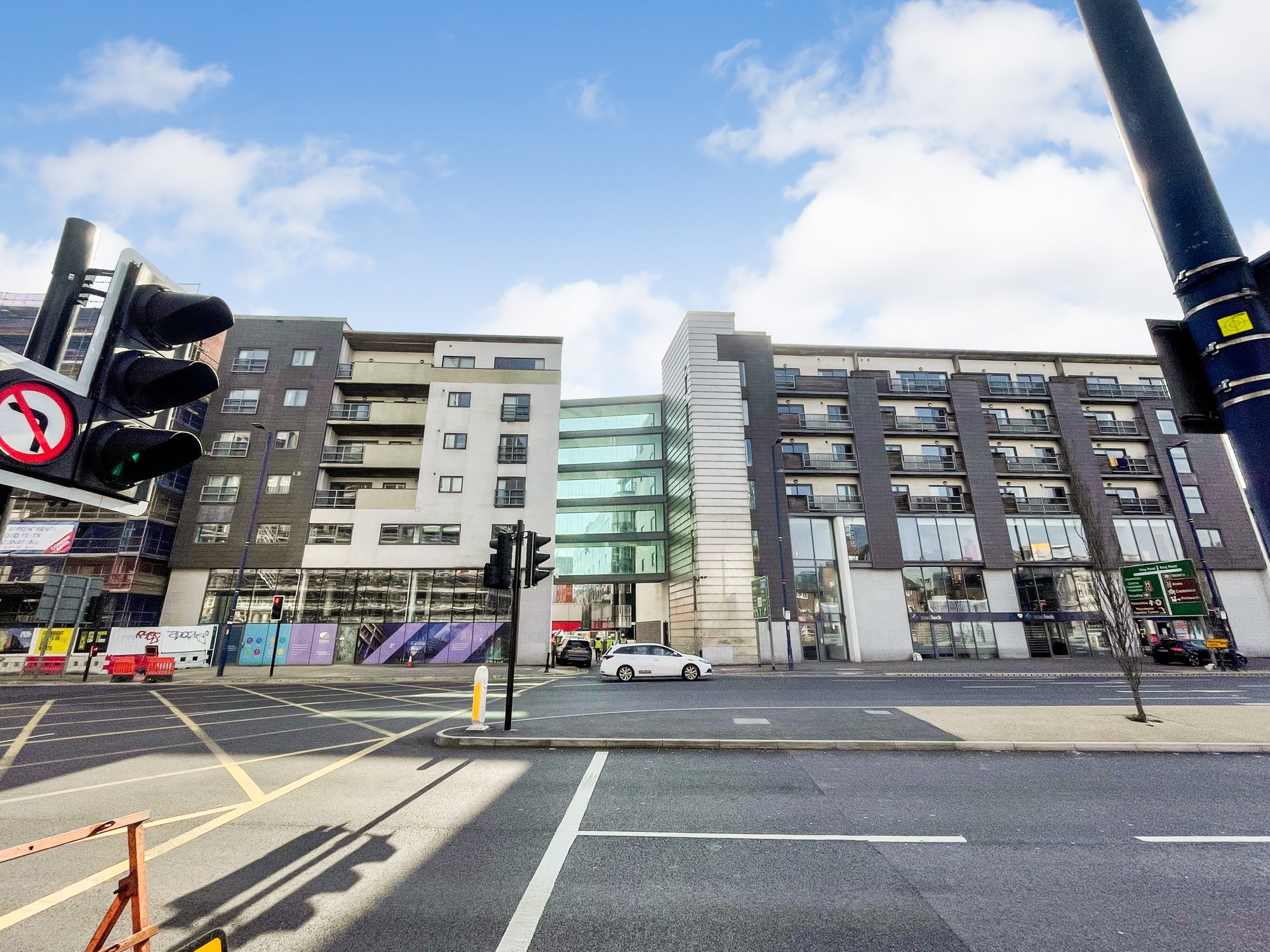 Apartment 503,  6 Oldham Road, Manchester, M4 5DB