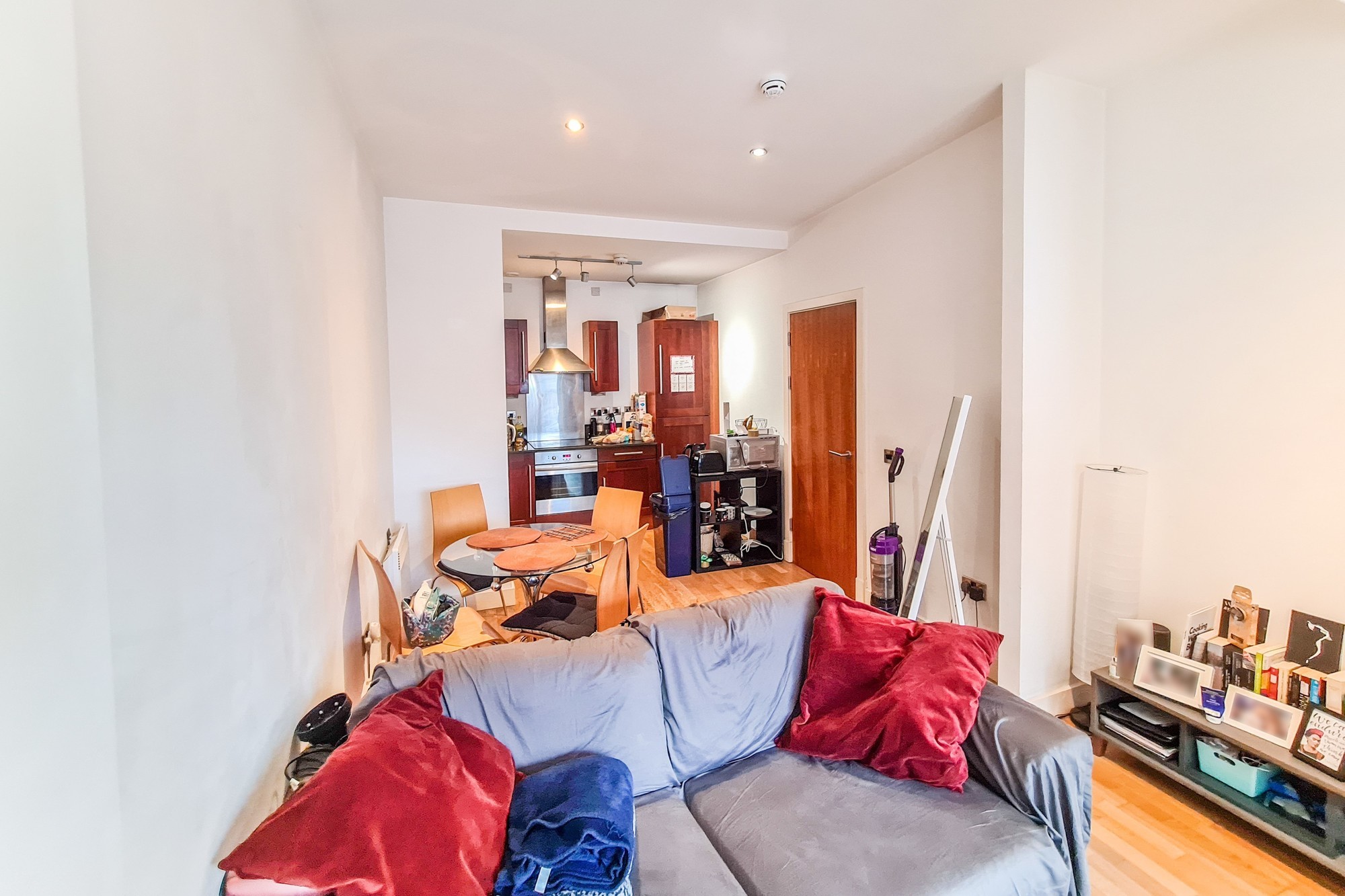 Apt 511, 6 Oldham Road, Manchester, M4 5DB
