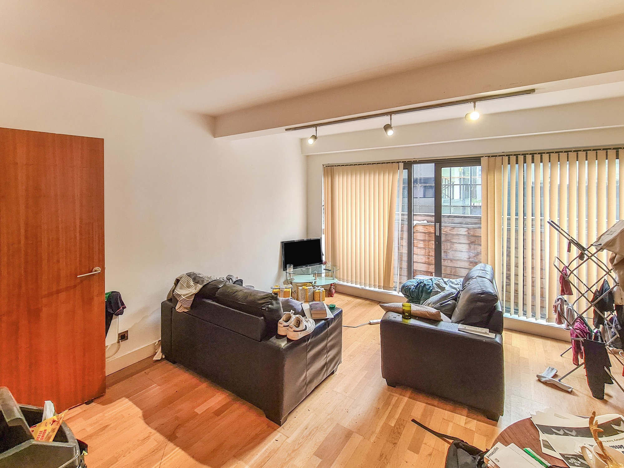 Apt 303, 6 Oldham Road, Manchester, M4 5DB
