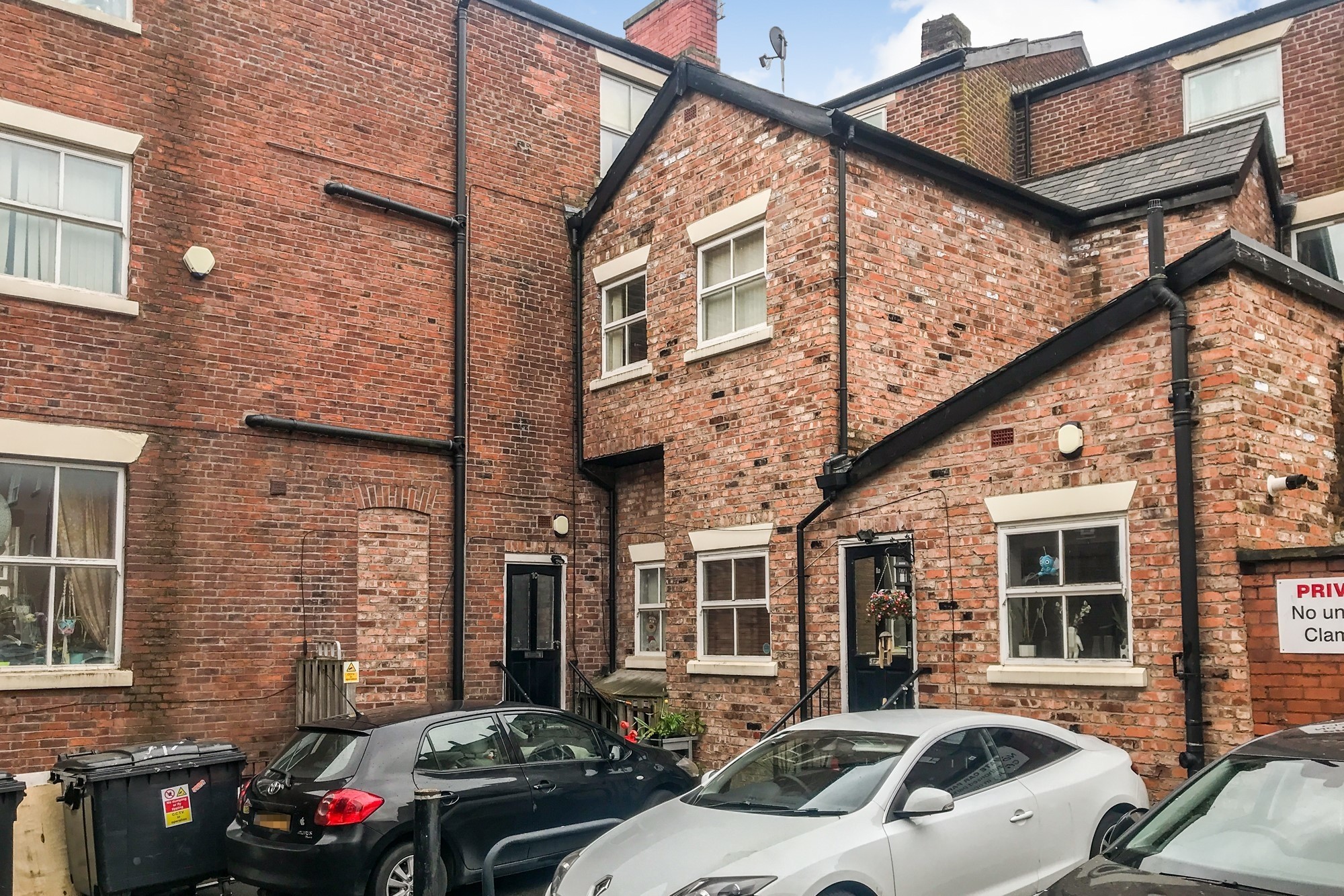 33/35 Middle Hillgate and 1 Waterloo Road, Stockport, Cheshire SK1 3BD