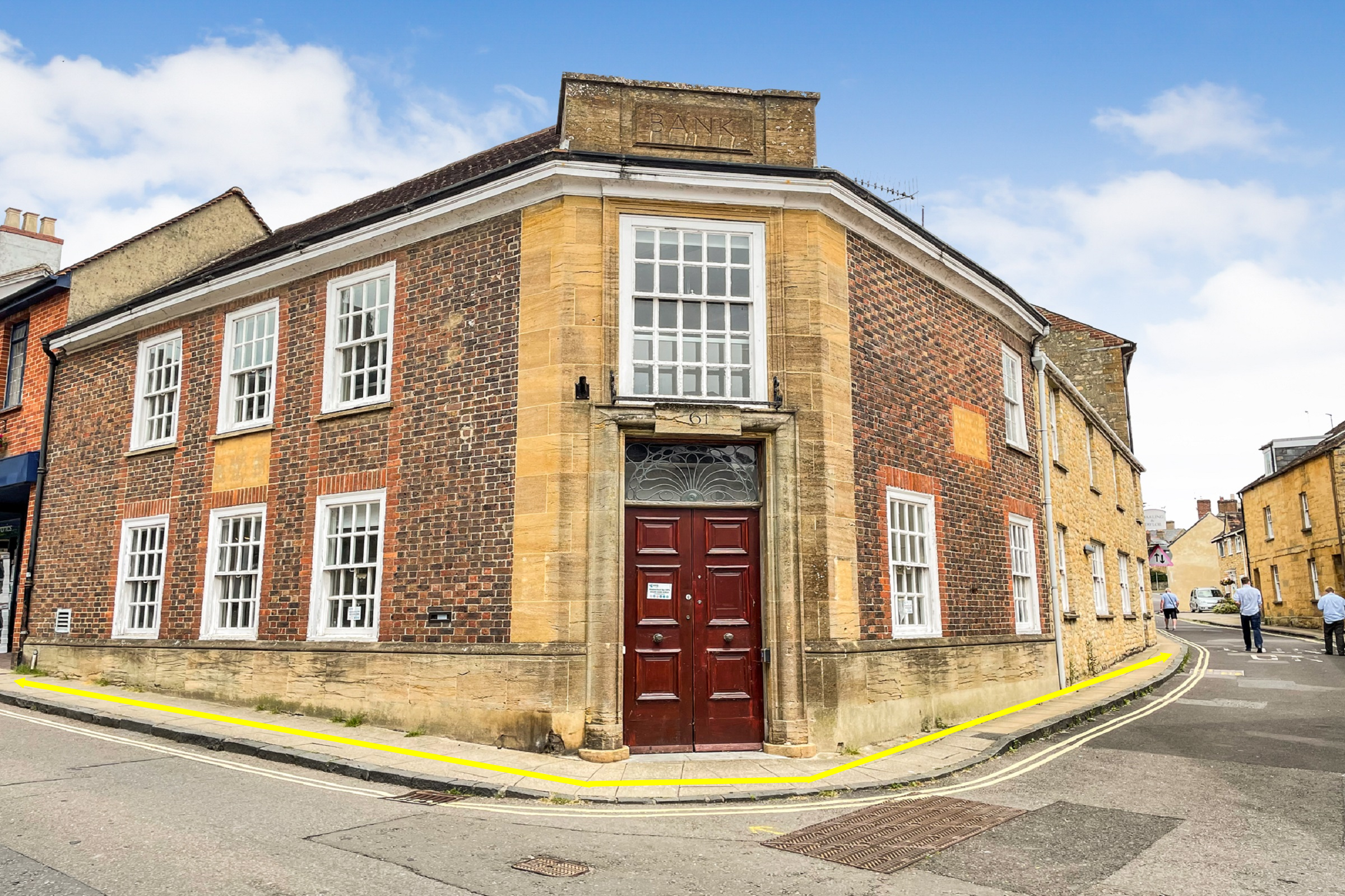 61 Cheap Street, Sherborne, Dorset DT9 3BB