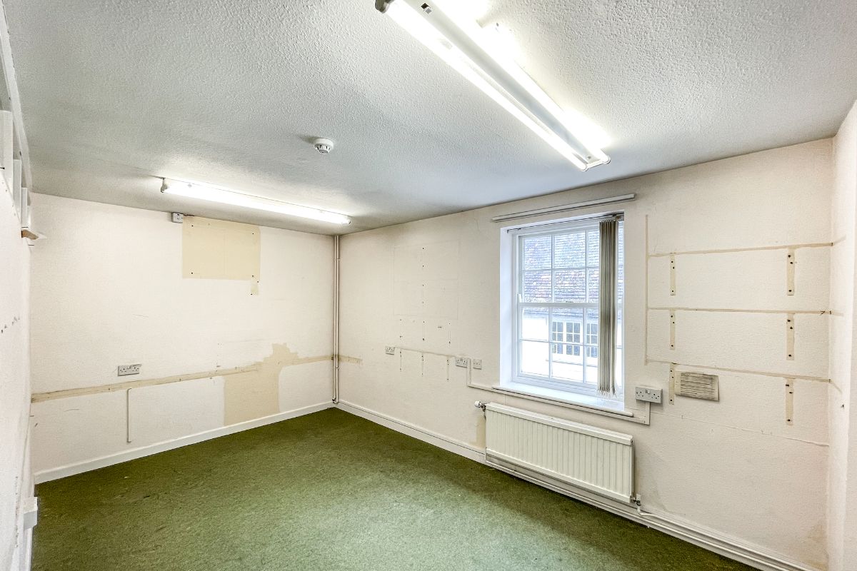 61 Cheap Street, Sherborne, Dorset DT9 3BB