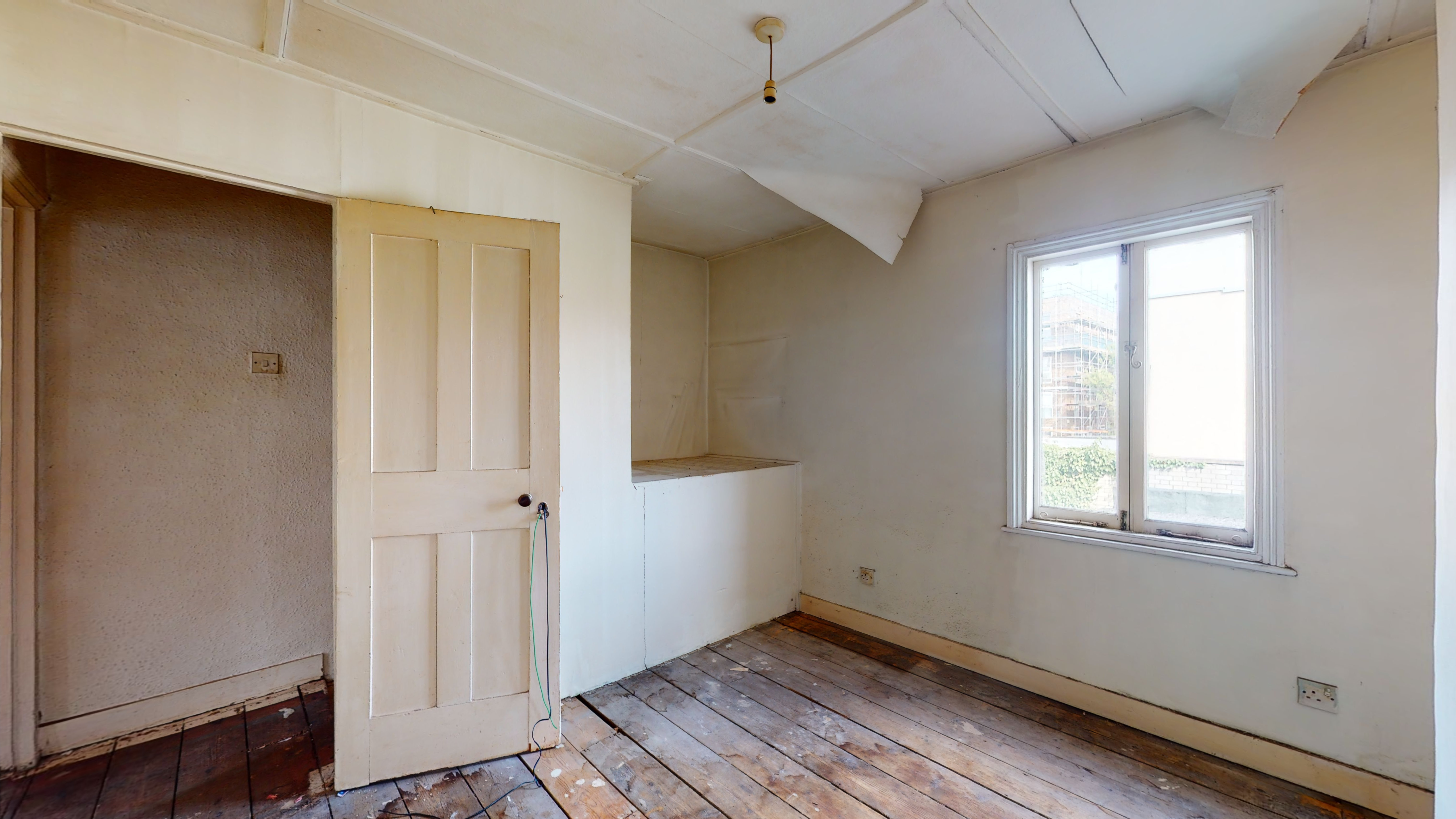 15 New Road, Hounslow, London TW3 2AN