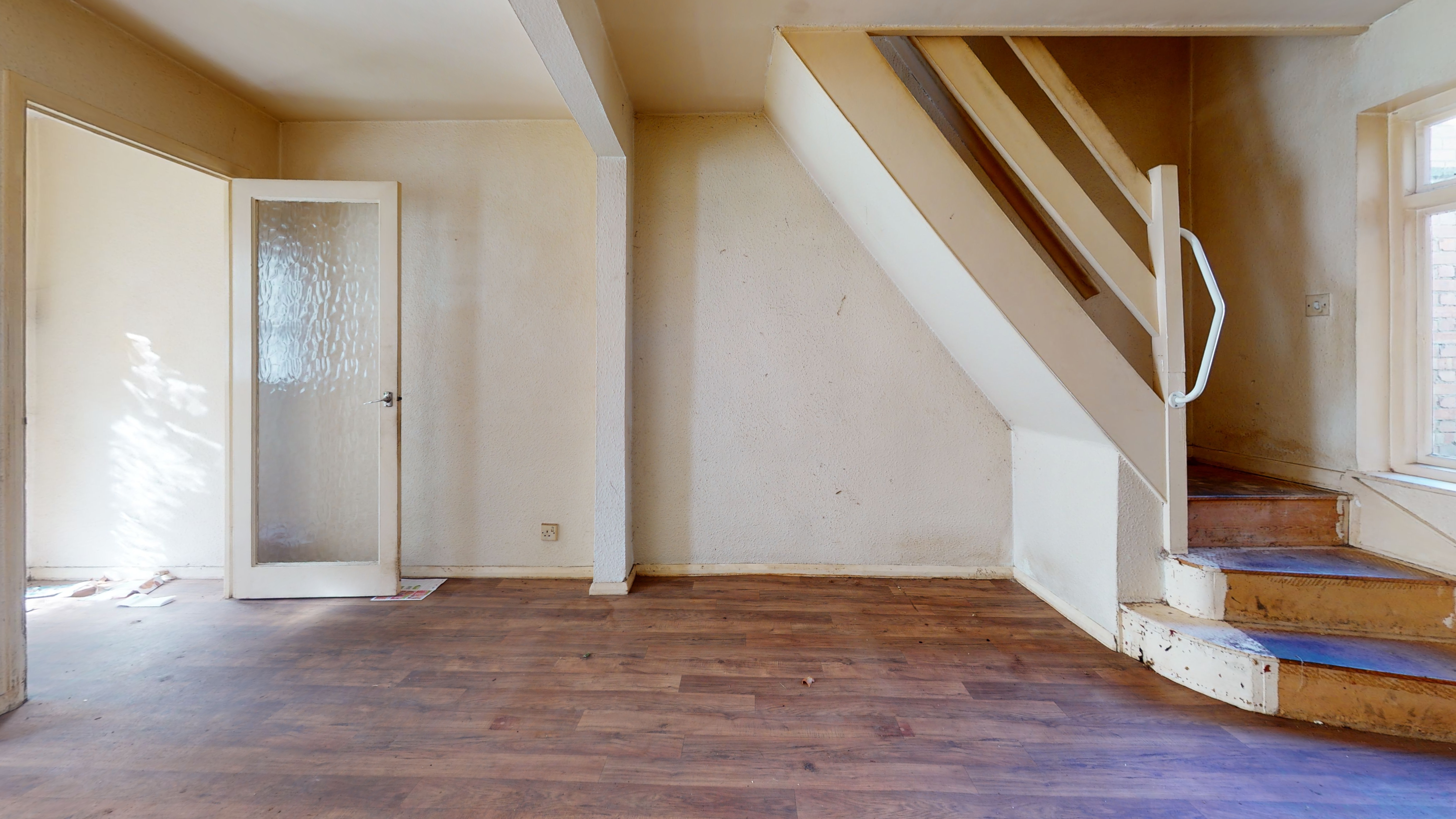 15 New Road, Hounslow, London TW3 2AN