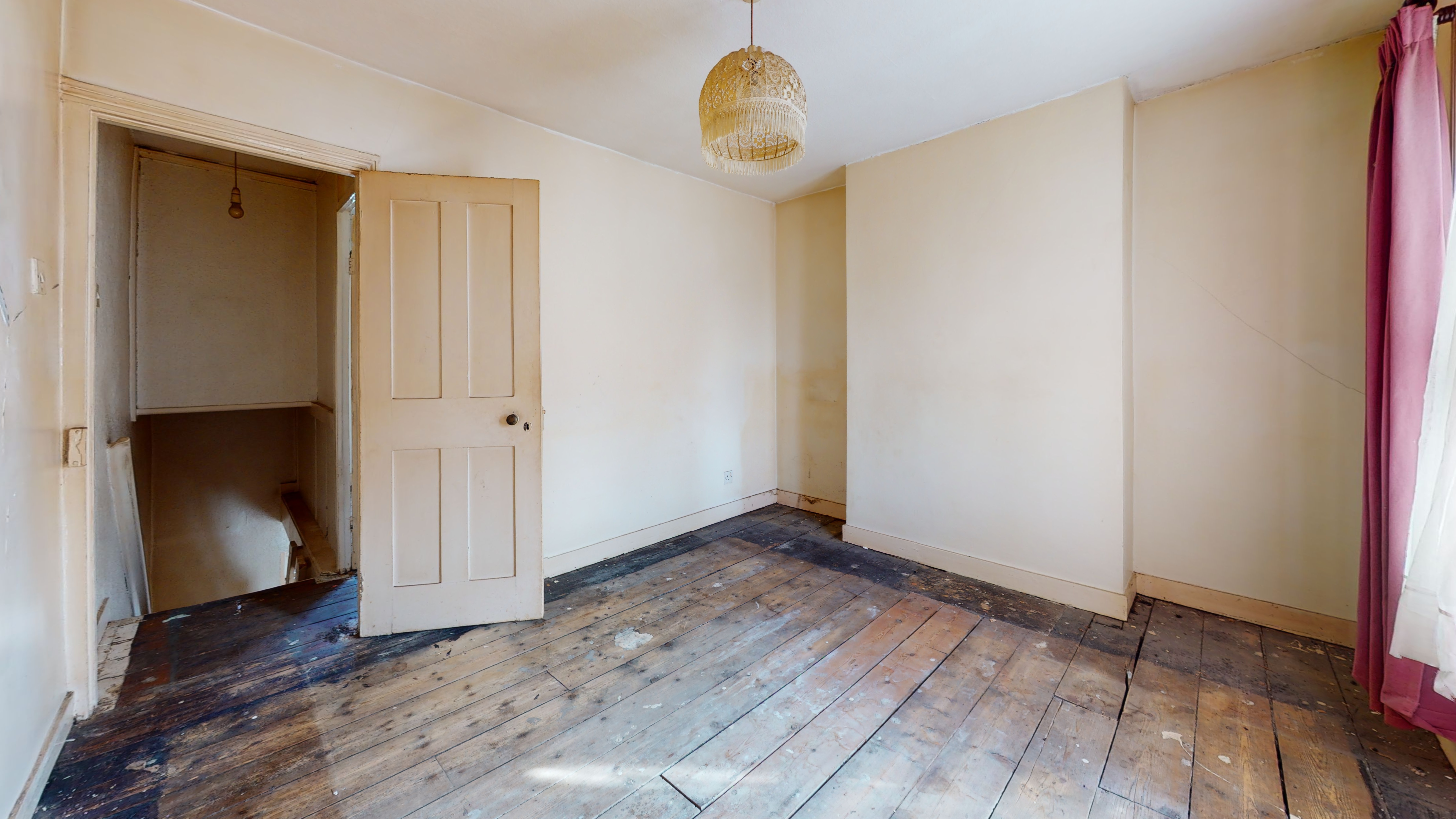 15 New Road, Hounslow, London TW3 2AN