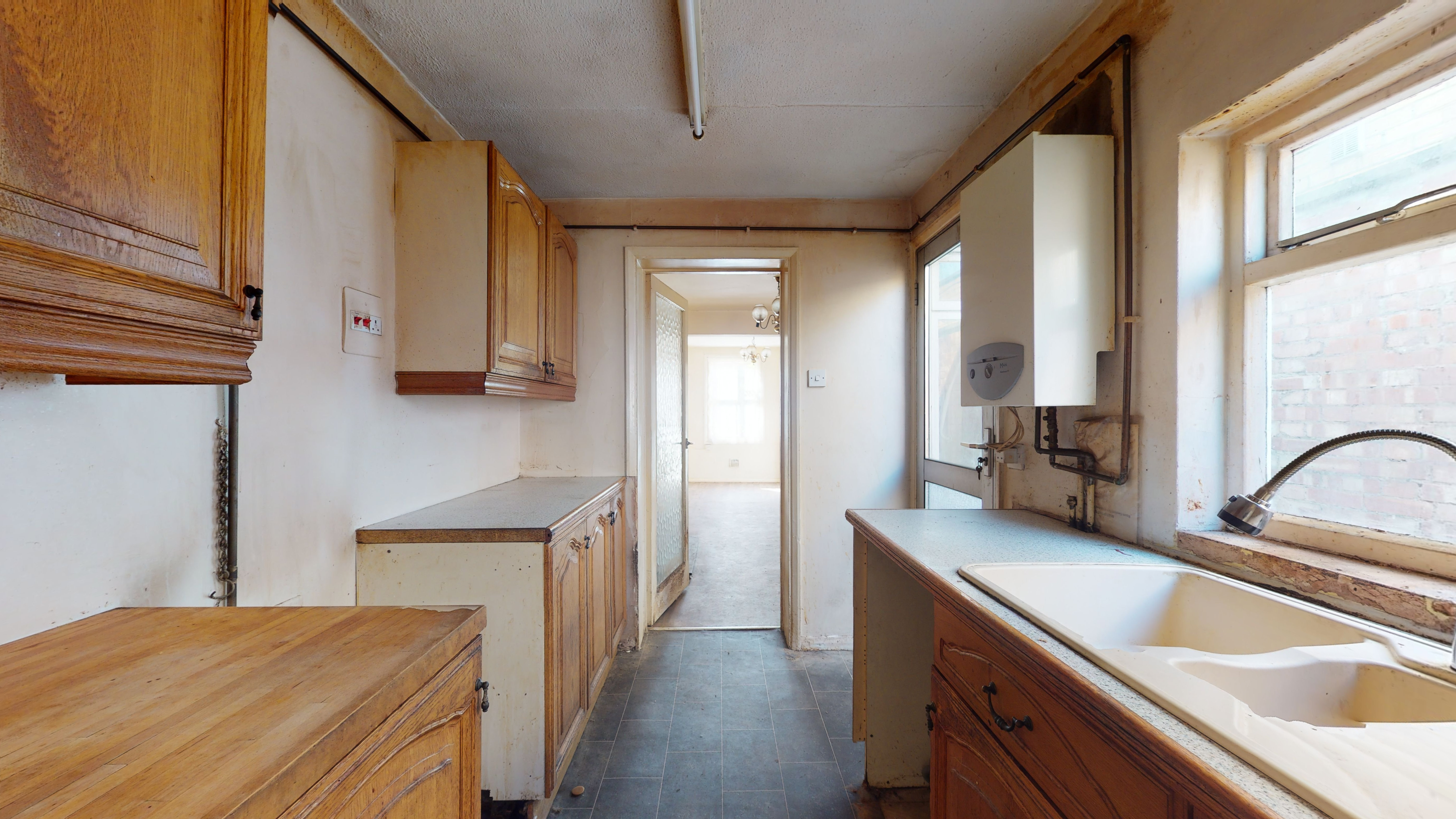 15 New Road, Hounslow, London TW3 2AN