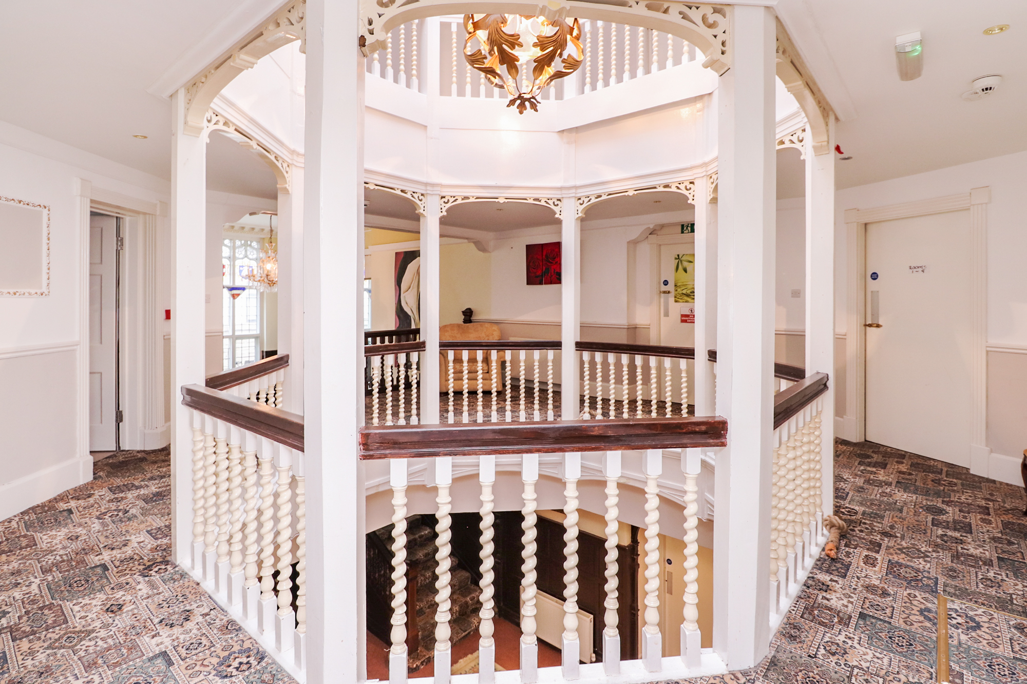 Cromford Court, Mansion House, 2 Derby Road, Matlock Bath, Derbyshire DE4 3PY