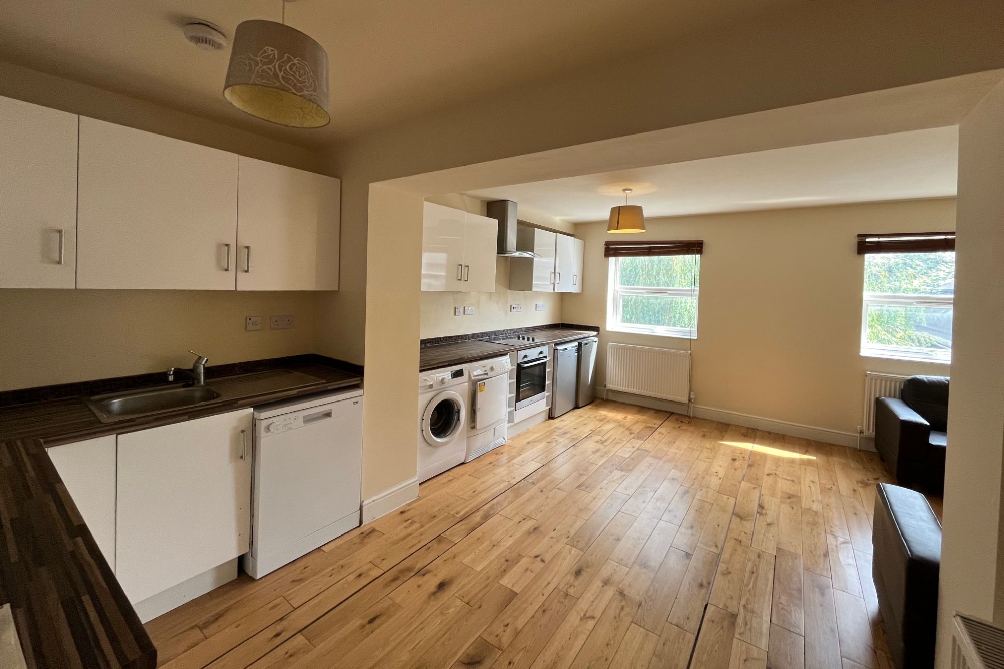 167 Camberwell Road, London SE5 0HB