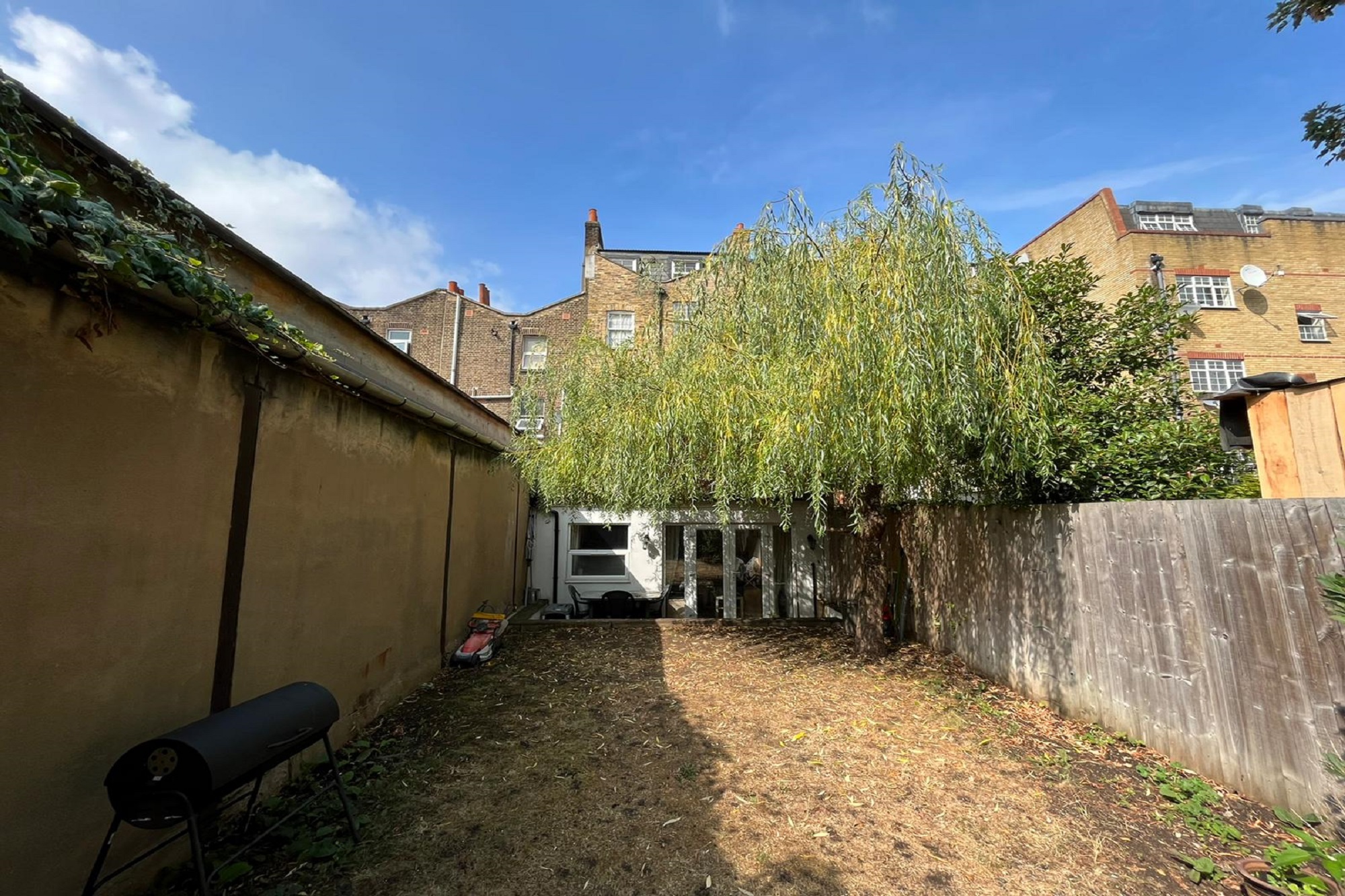 167 Camberwell Road, London SE5 0HB
