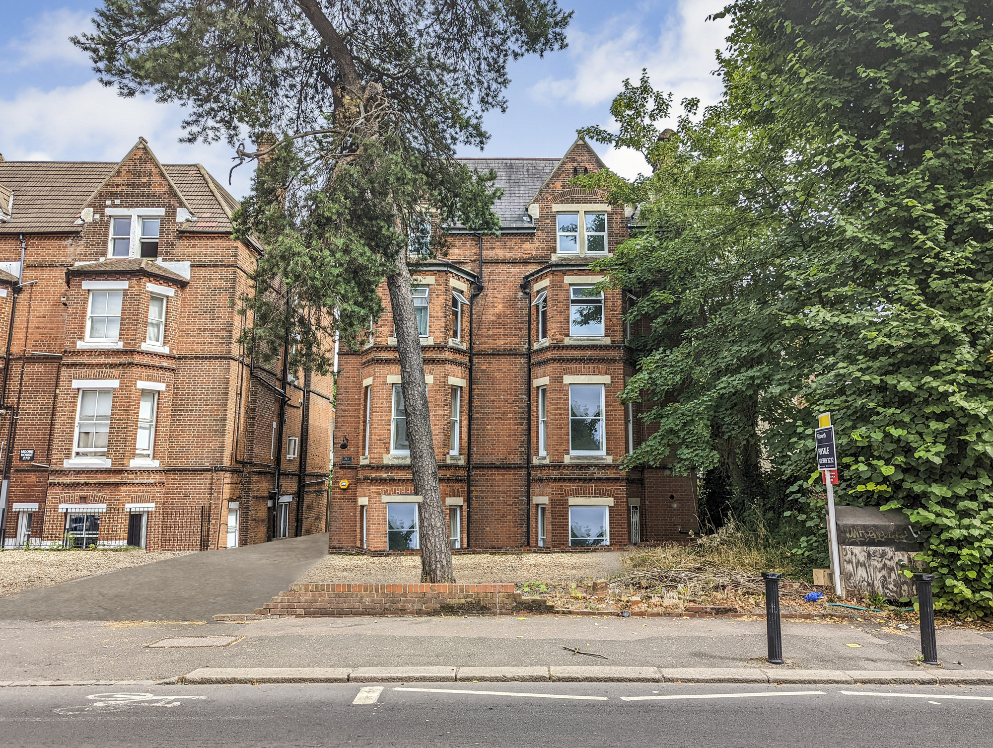 Flat 4, James Court, 281 Church Road, Crystal Palace, London SE19 2QQ