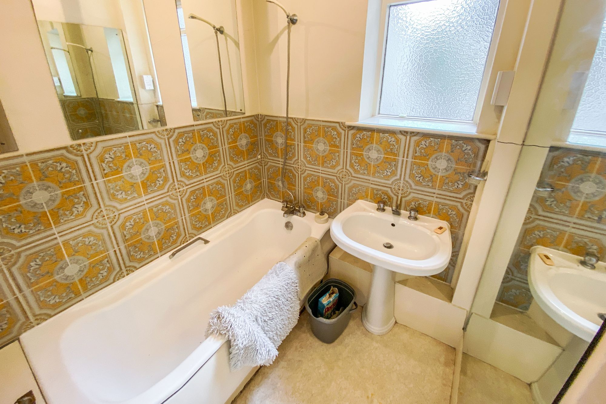 Flat 5, 15 Chesham Street, Belgravia, London SW1X 8ND
