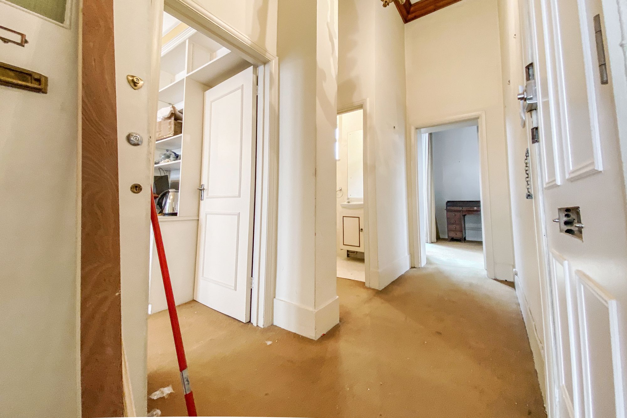 Flat 5, 15 Chesham Street, Belgravia, London SW1X 8ND
