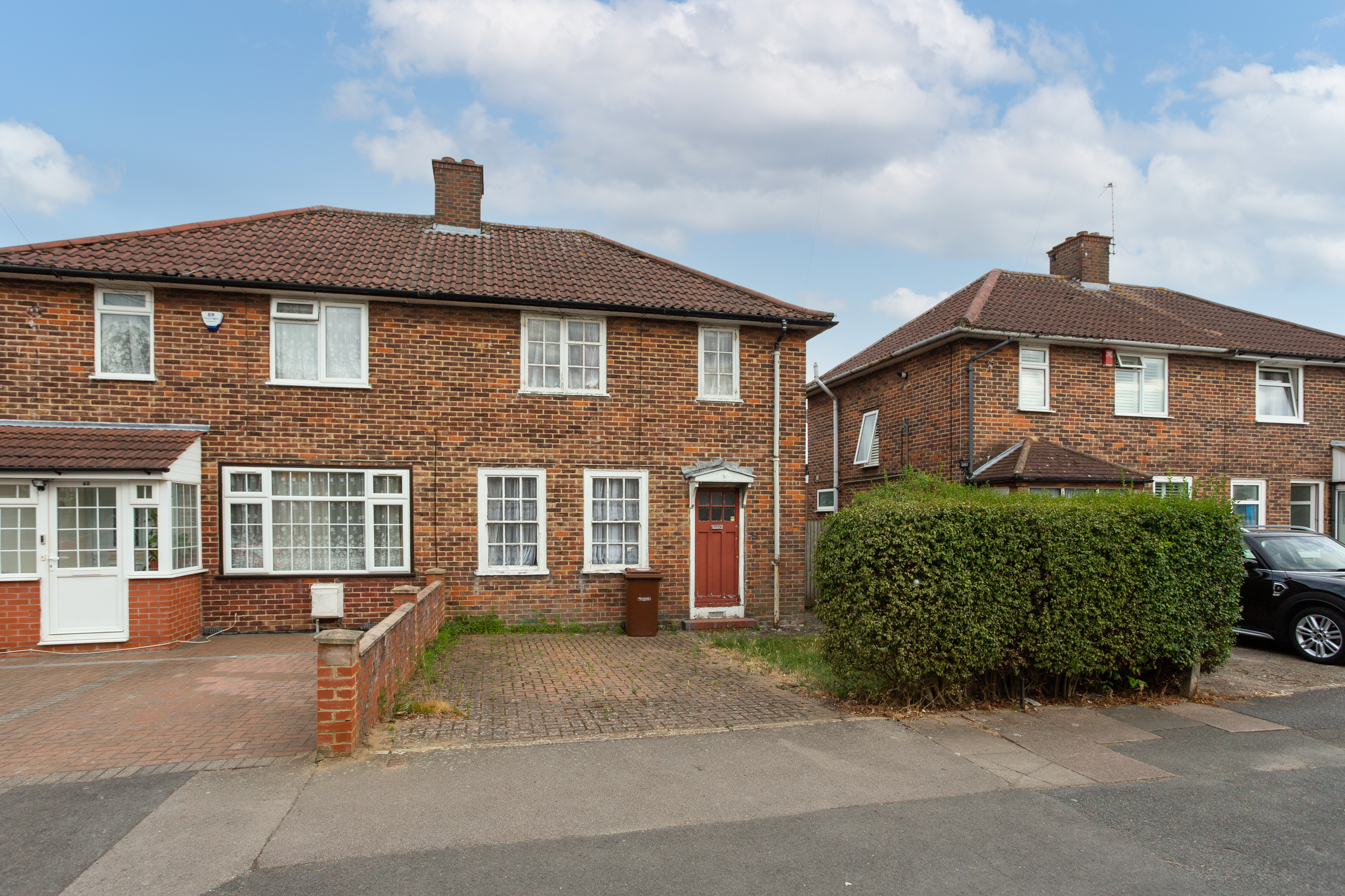 66 Warneford Road, Kenton, Harrow, Middlesex, HA3 9HY
